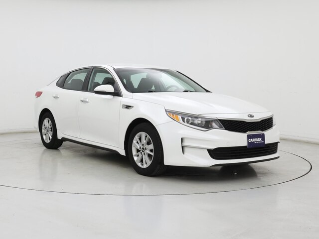 White 2018 Kia Optima LX Sedan Front-Wheel Drive Automatic