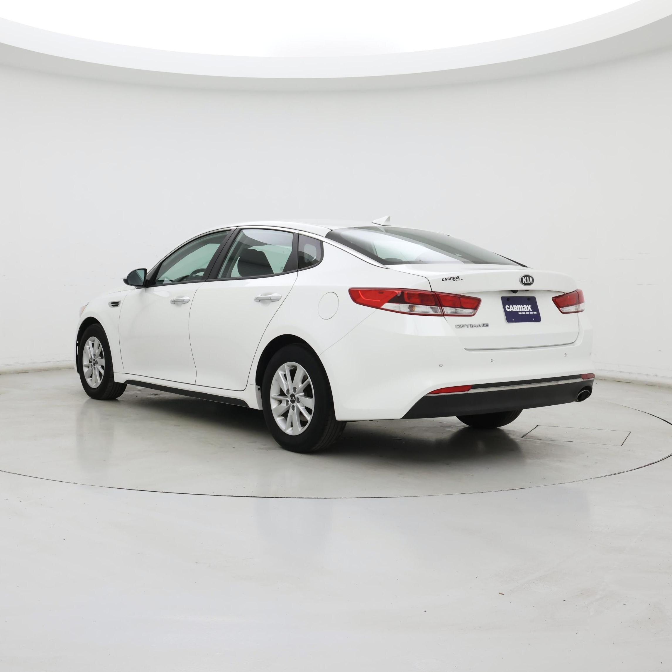 Thumbnail: 2018 Kia Optima - 2