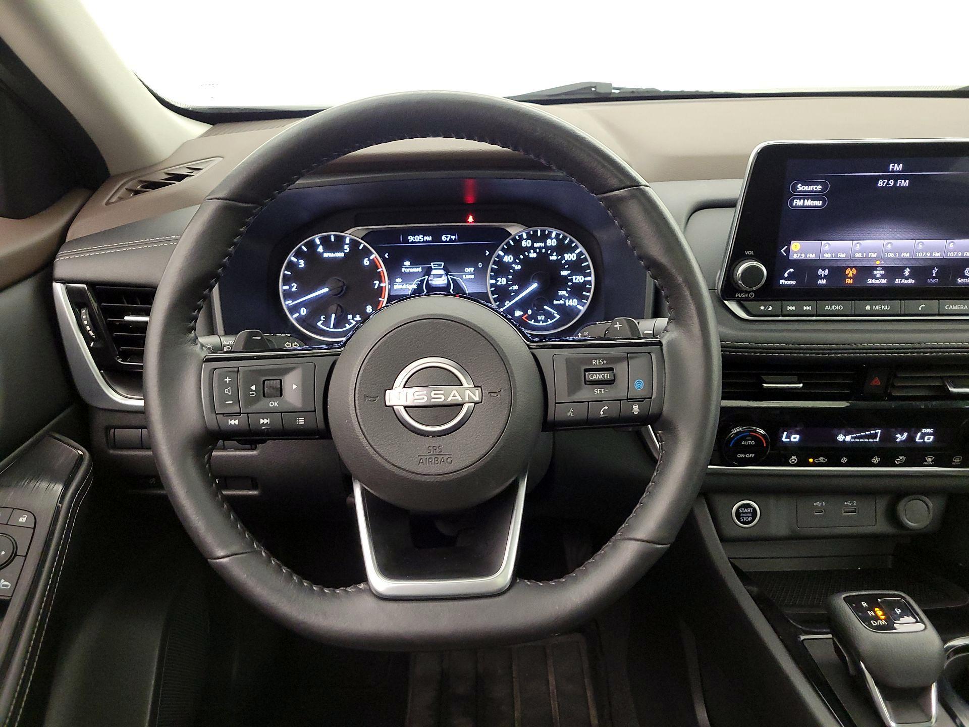 Thumbnail: 2022 Nissan Rogue - 10