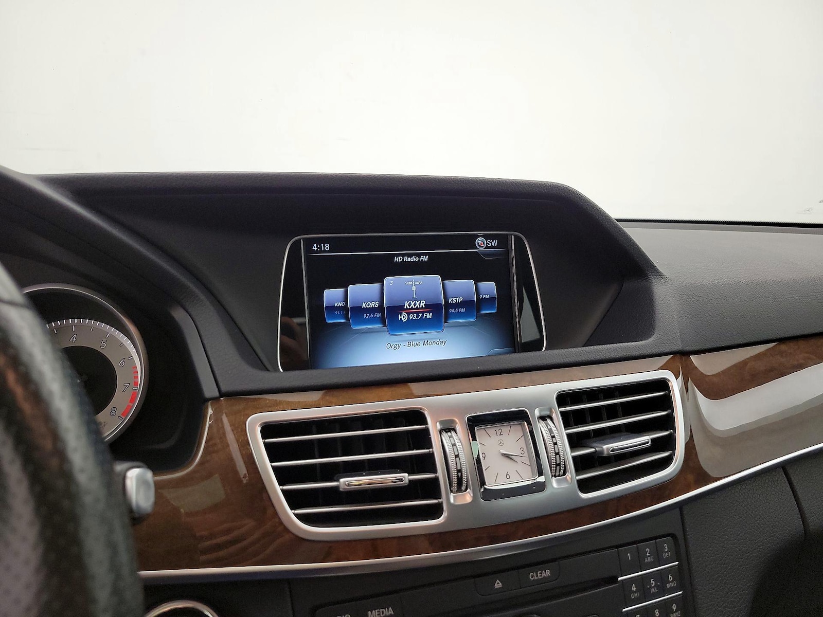 2016 Mercedes-Benz E-Class E350 Sport - Photo 17