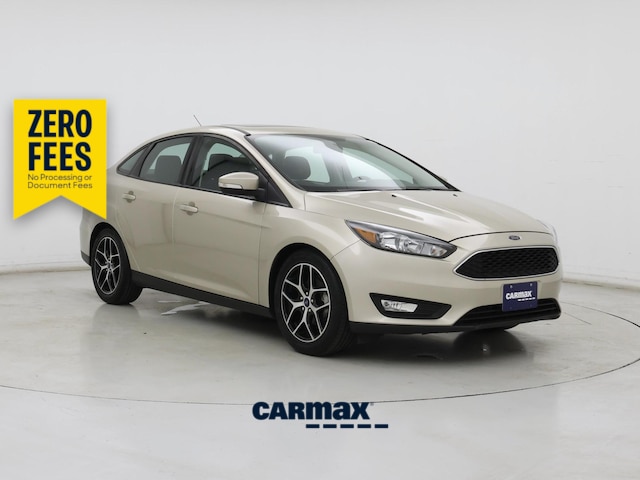 Gold 2018 Ford Focus SEL Sedan Front-Wheel Drive Automatic