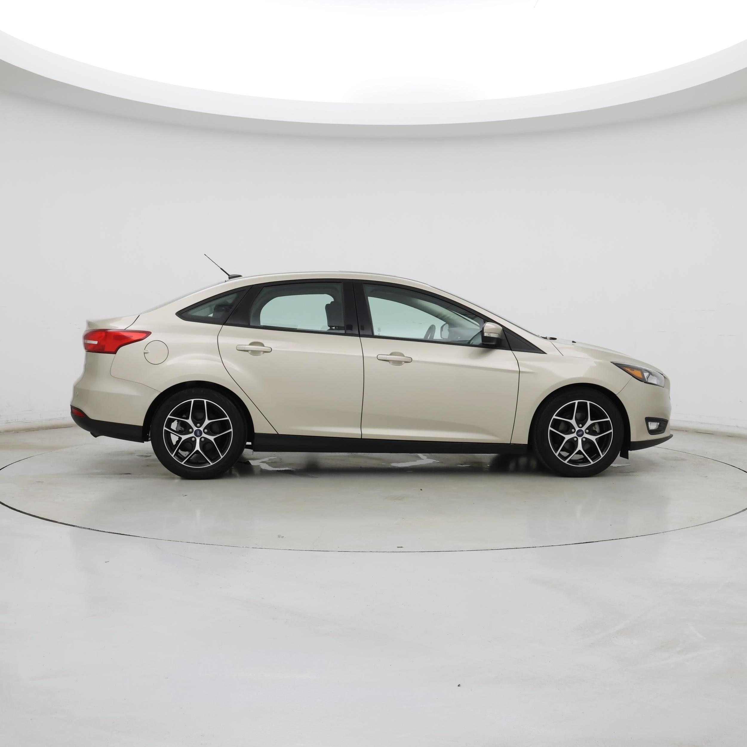 Thumbnail: 2018 Ford Focus - 7