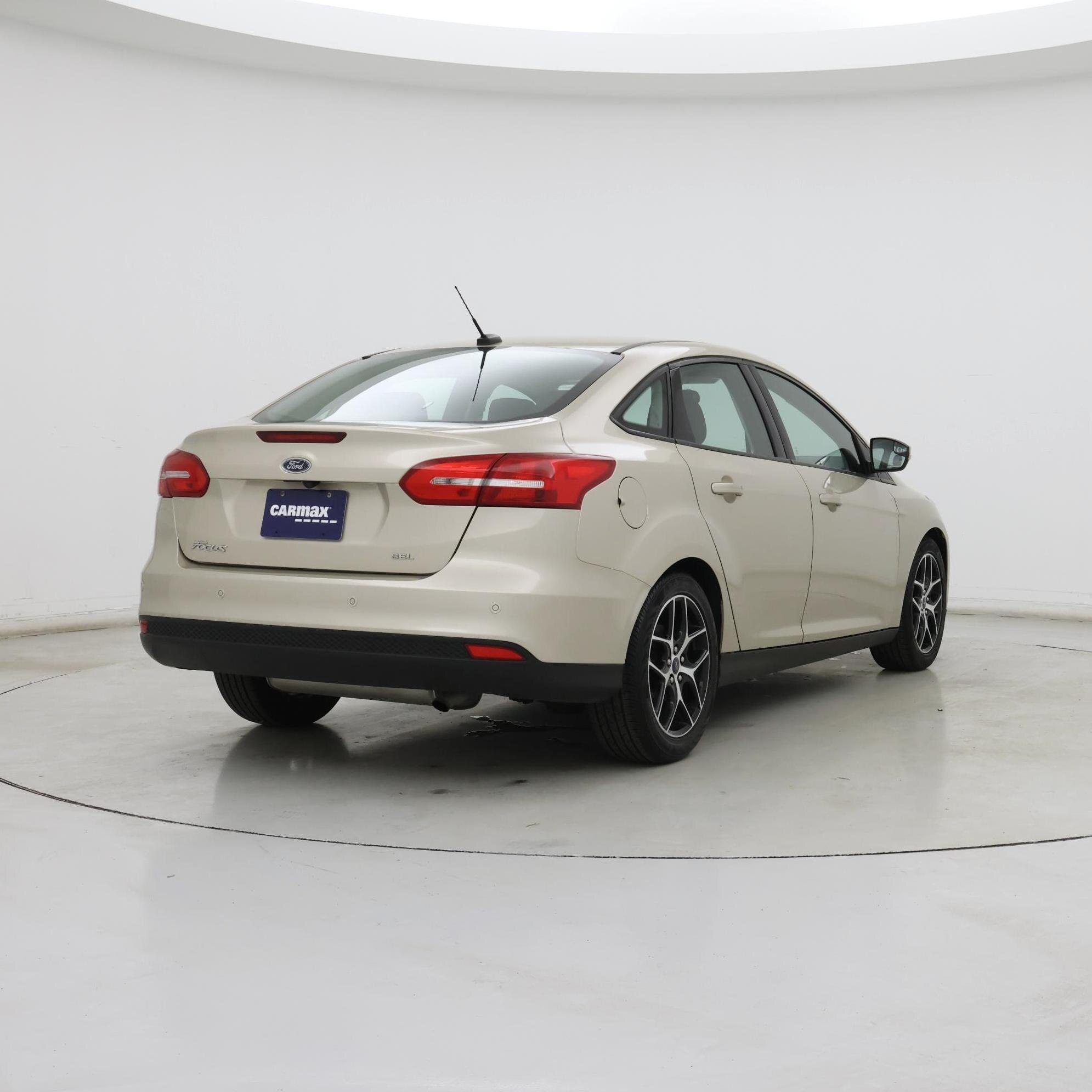 Thumbnail: 2018 Ford Focus - 8