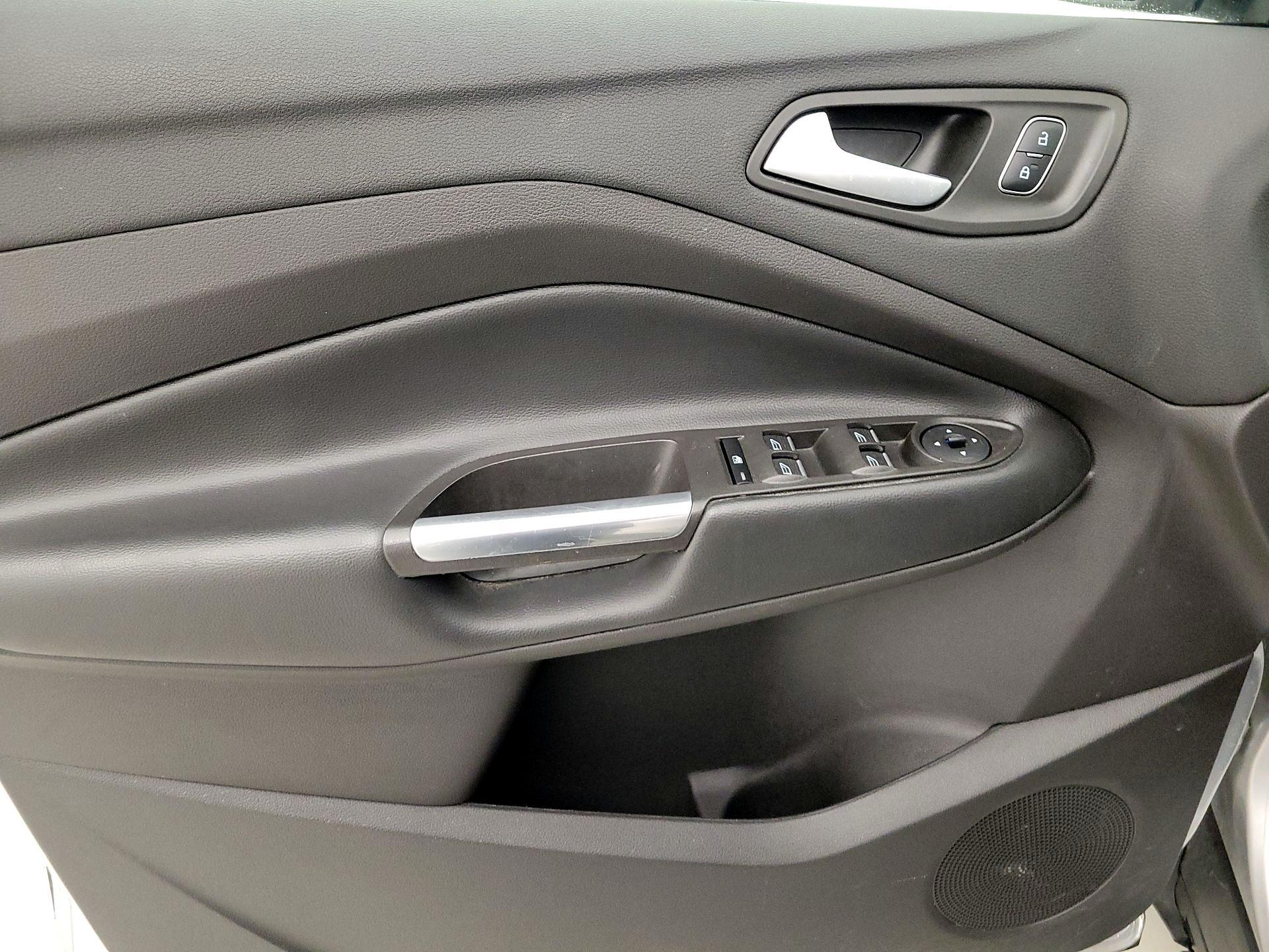 Thumbnail: 2019 Ford Escape - 12