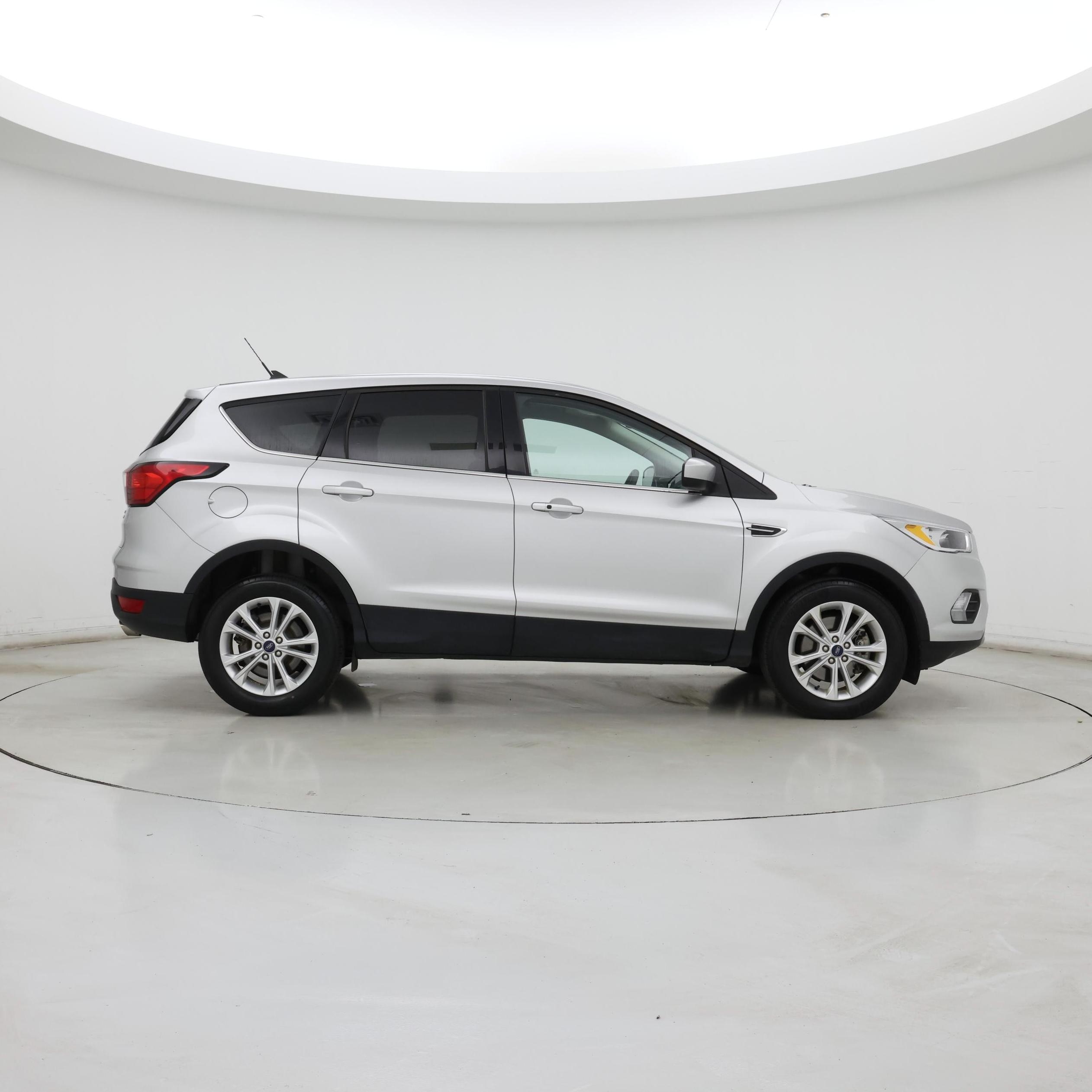 Thumbnail: 2019 Ford Escape - 7