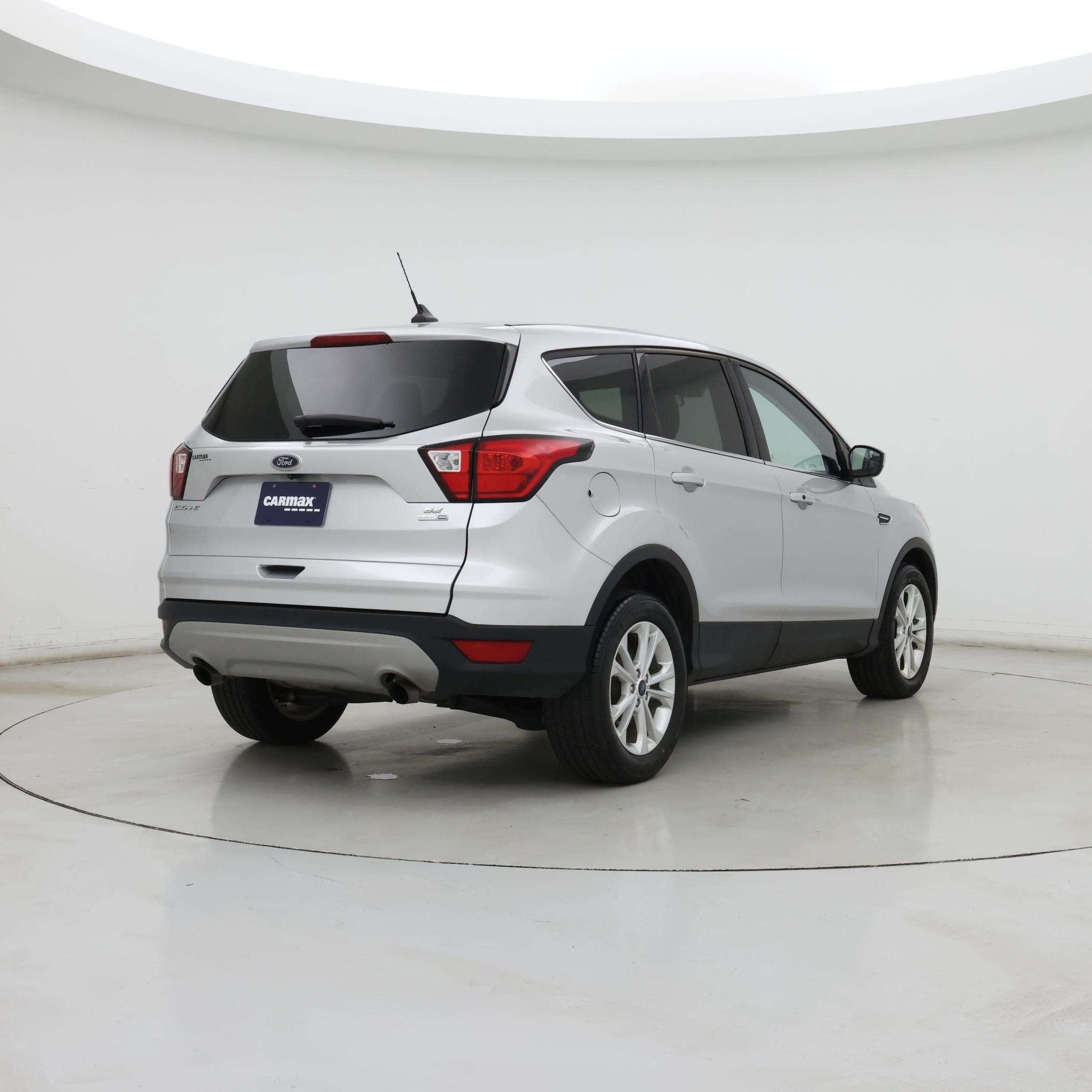 Thumbnail: 2019 Ford Escape - 8