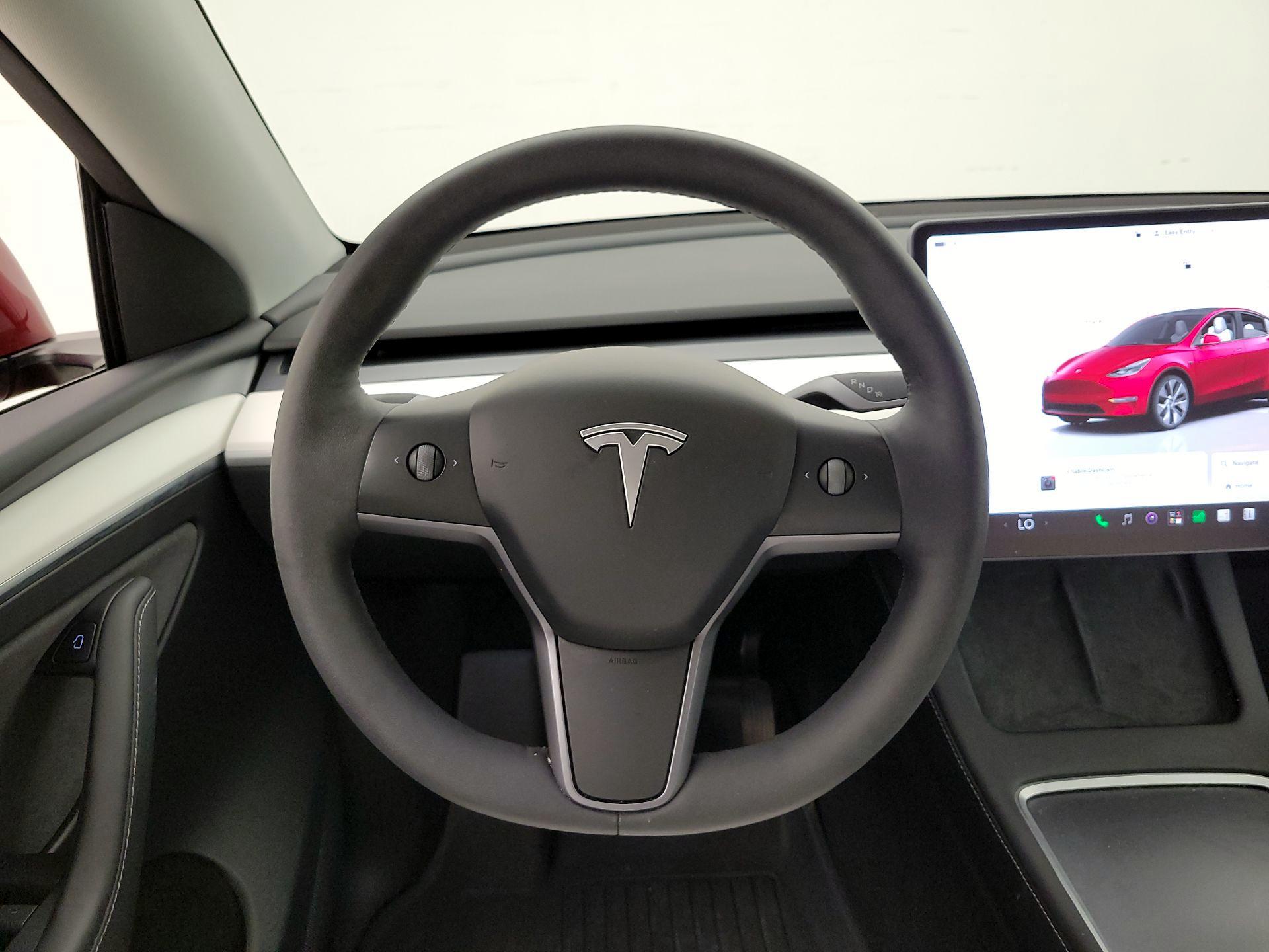 Thumbnail: 2024 Tesla Model Y - 10