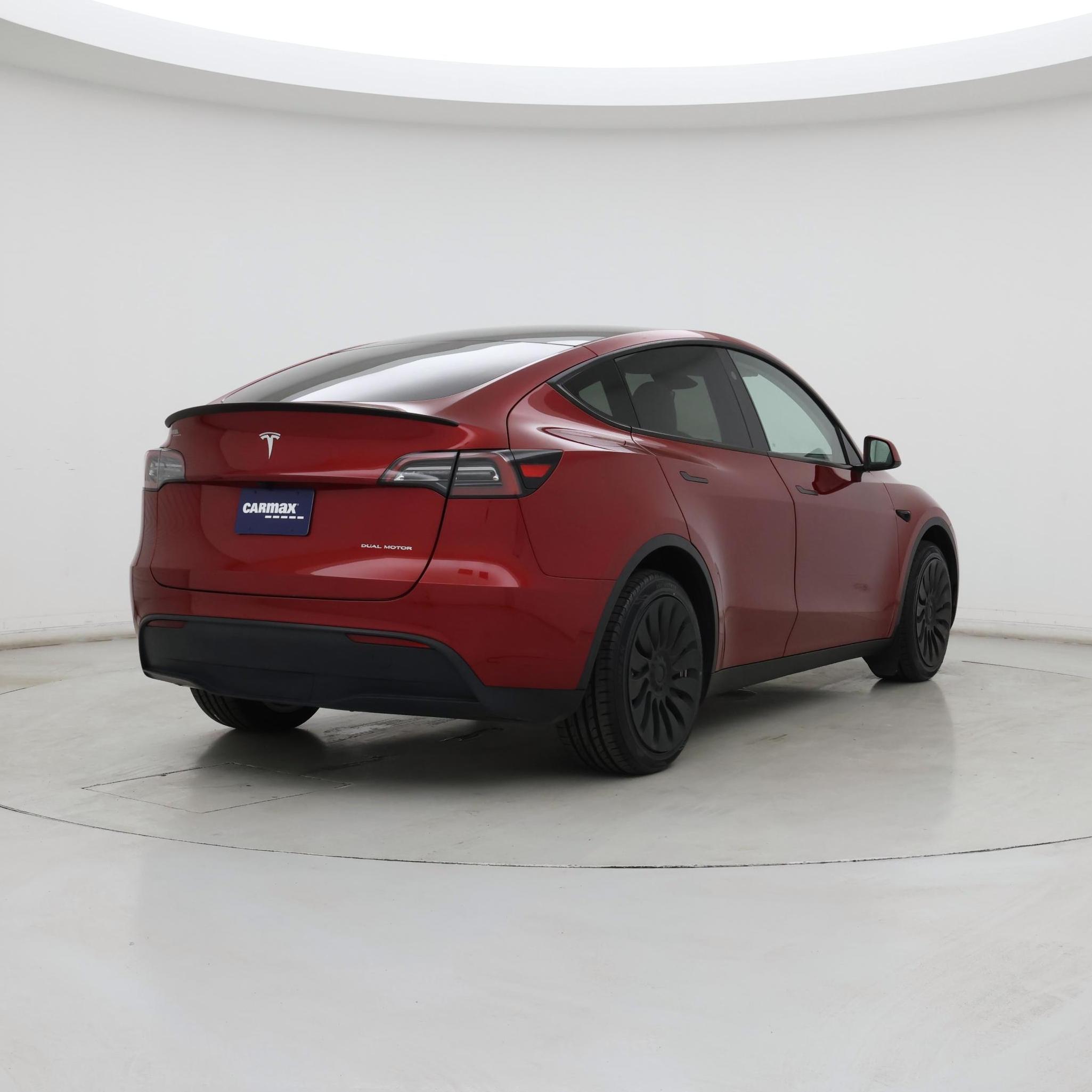 Thumbnail: 2024 Tesla Model Y - 8