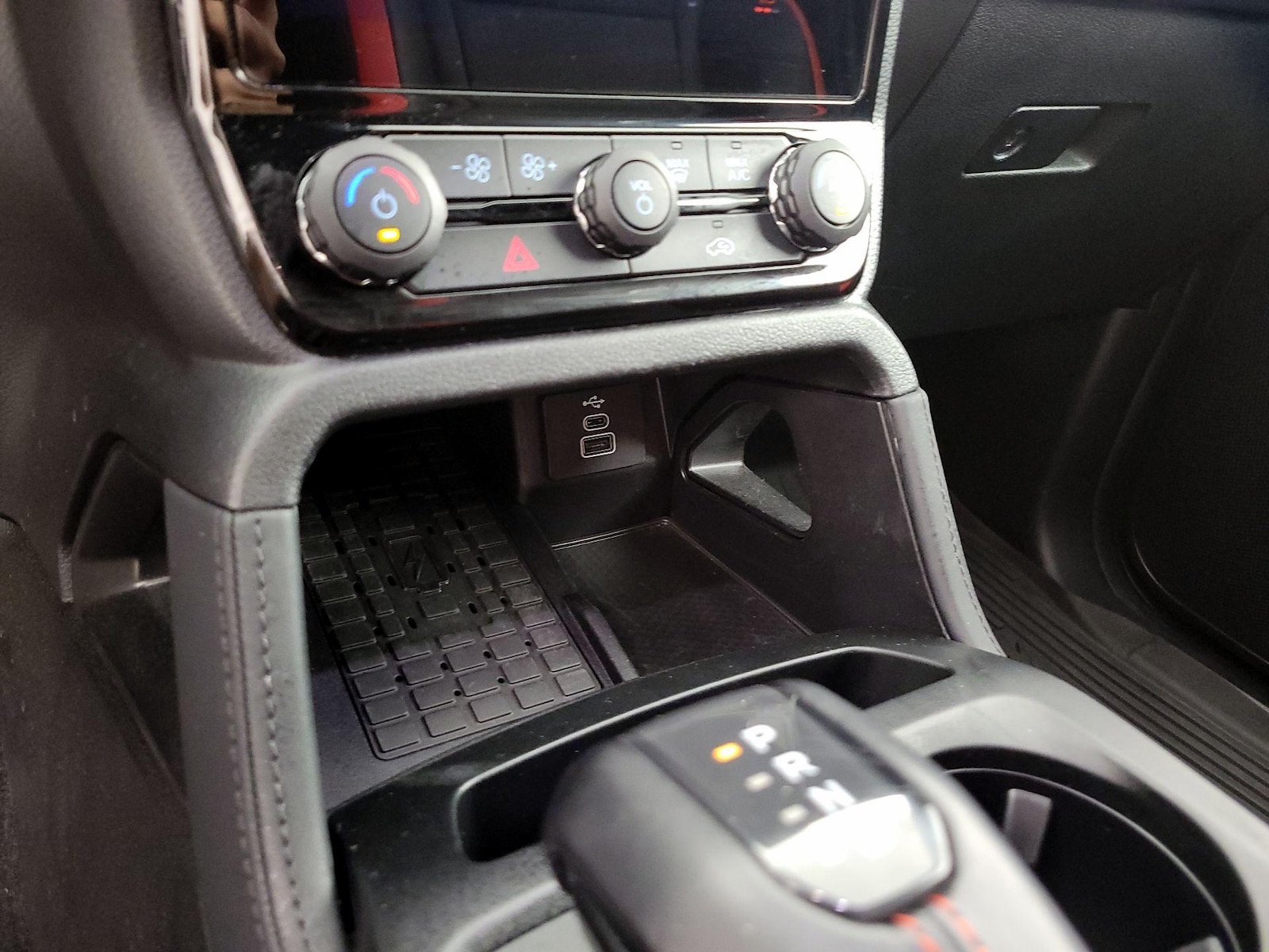 2025 Ford Ranger Raptor - Photo 20