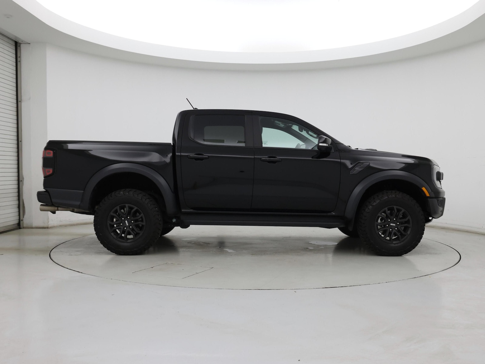 2025 Ford Ranger Raptor - Photo 8