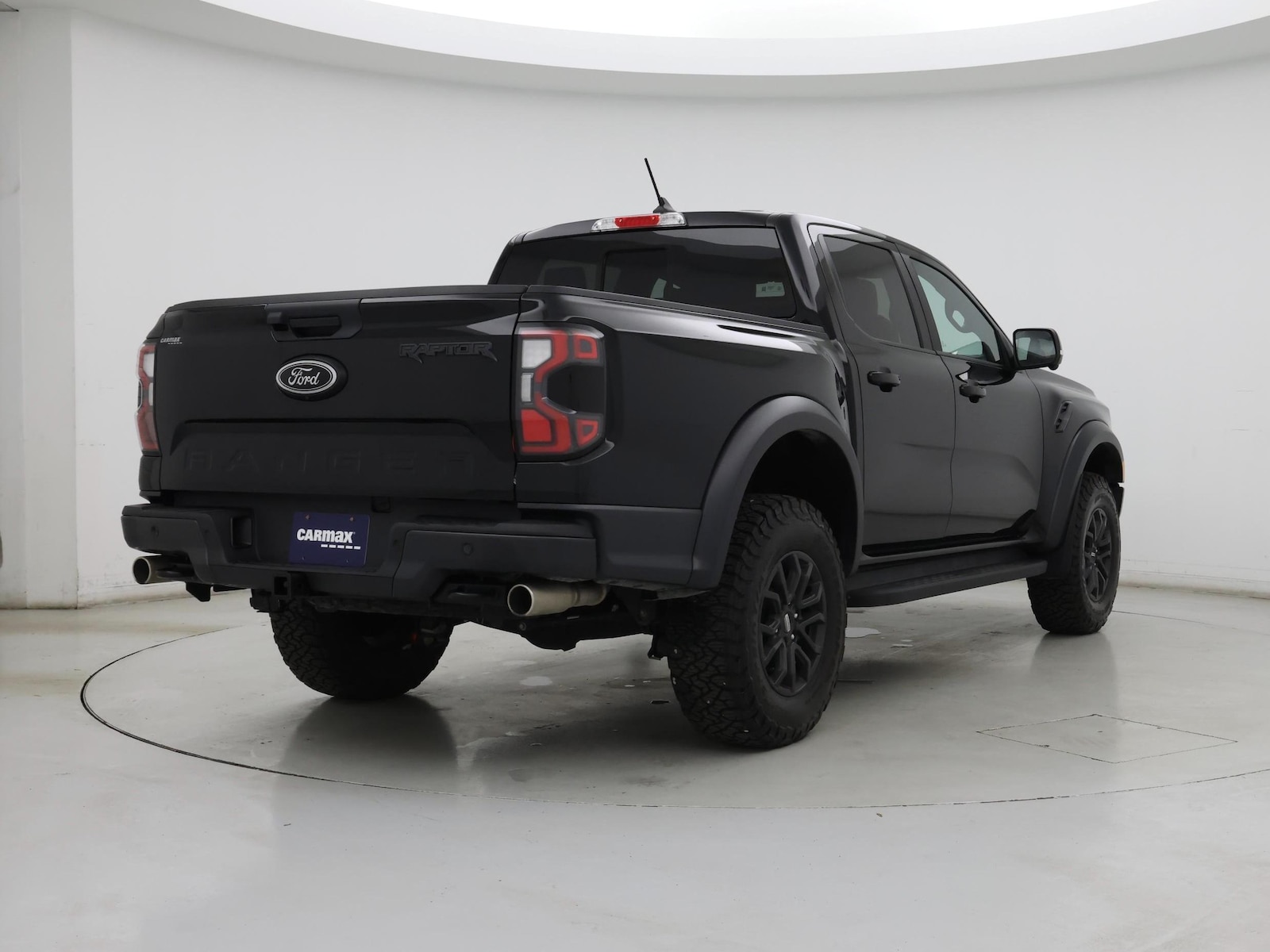2025 Ford Ranger Raptor - Photo 9
