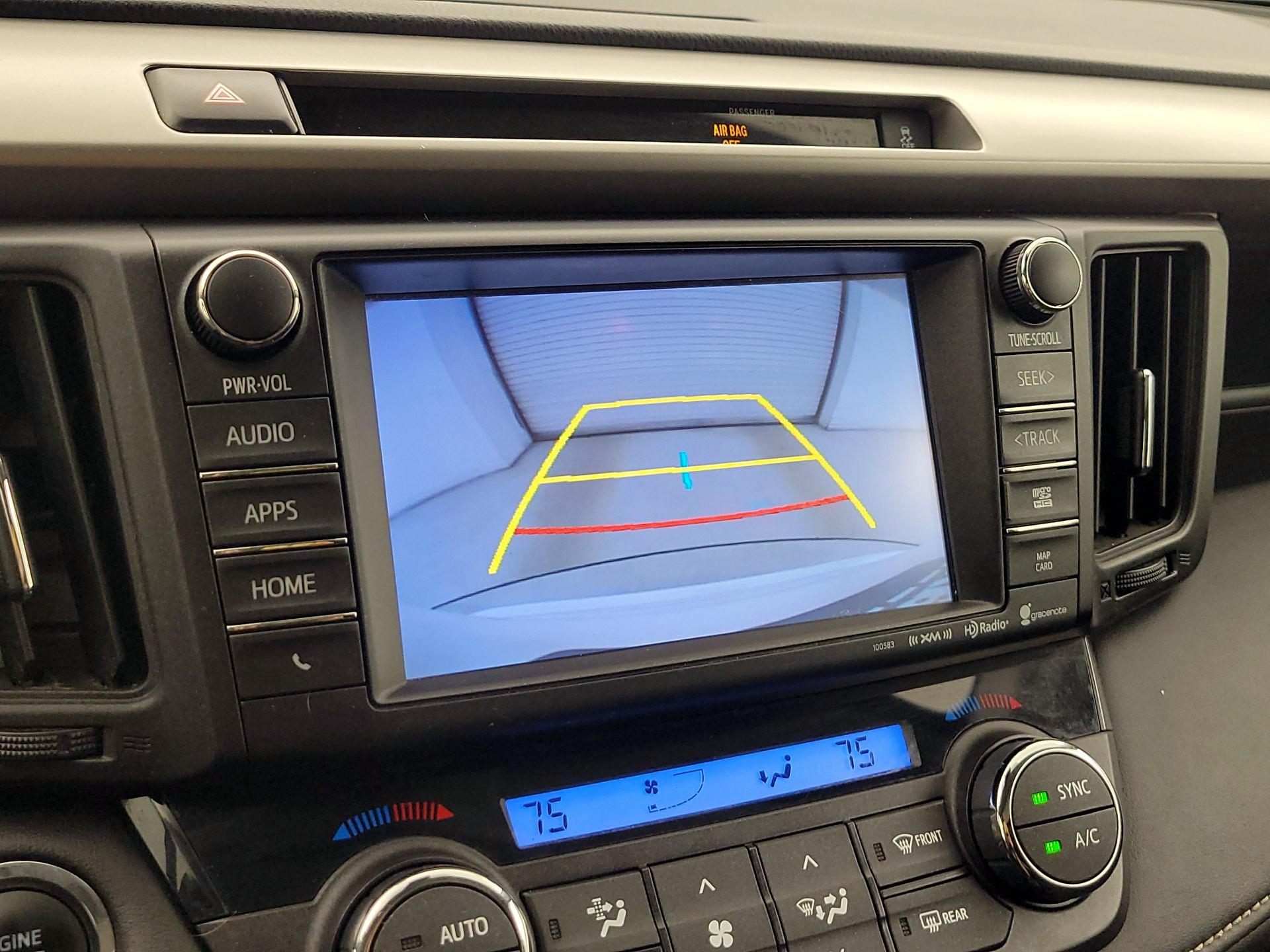 Thumbnail: 2016 Toyota RAV4 - 14