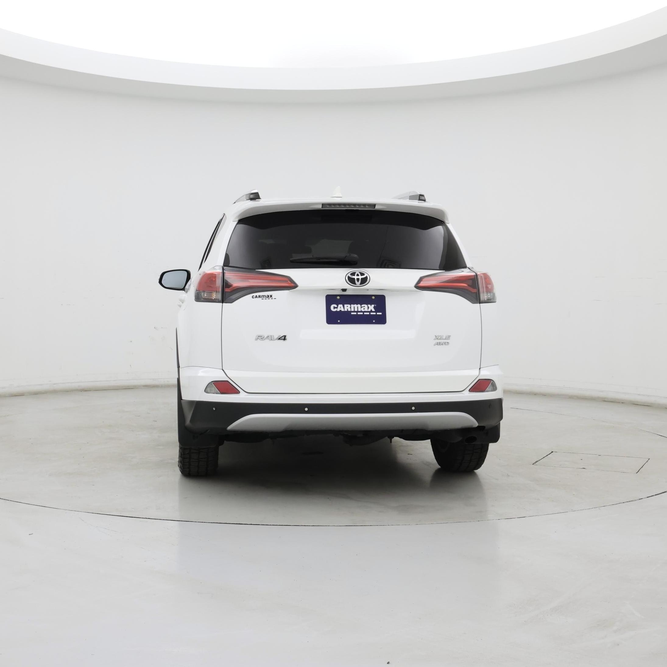 Thumbnail: 2016 Toyota RAV4 - 6