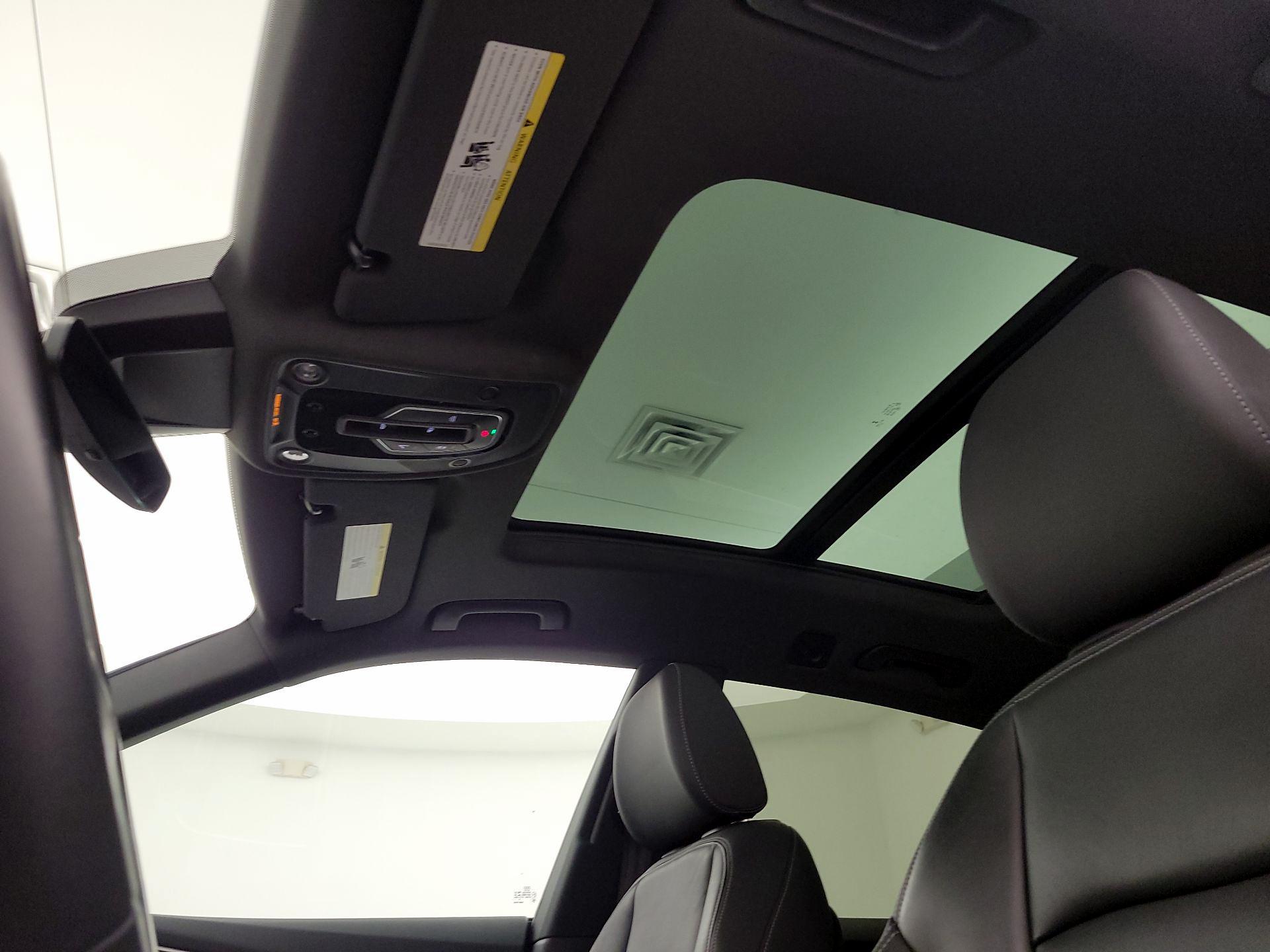Thumbnail: 2019 Audi Q8 - 20