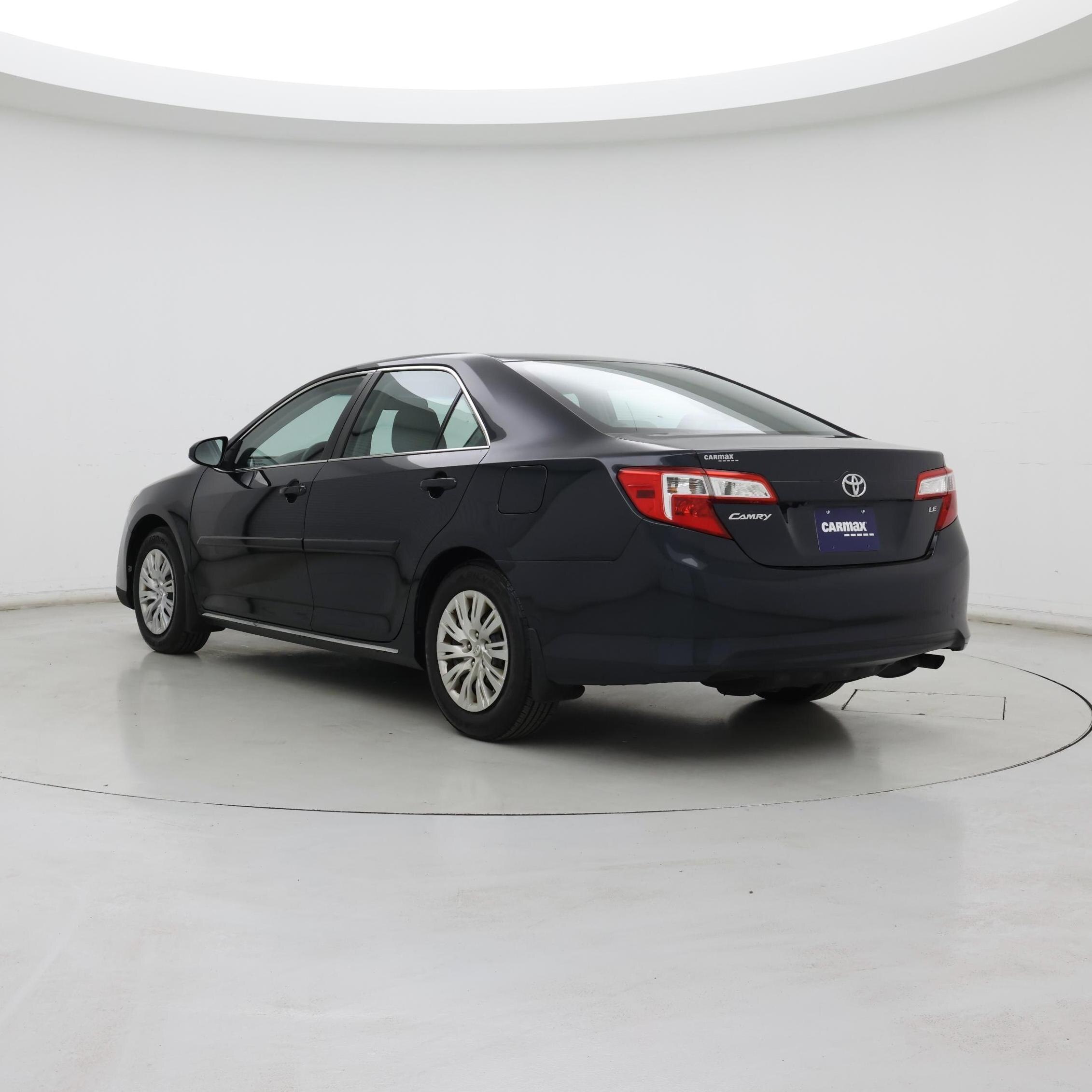 Thumbnail: 2014 Toyota Camry - 2