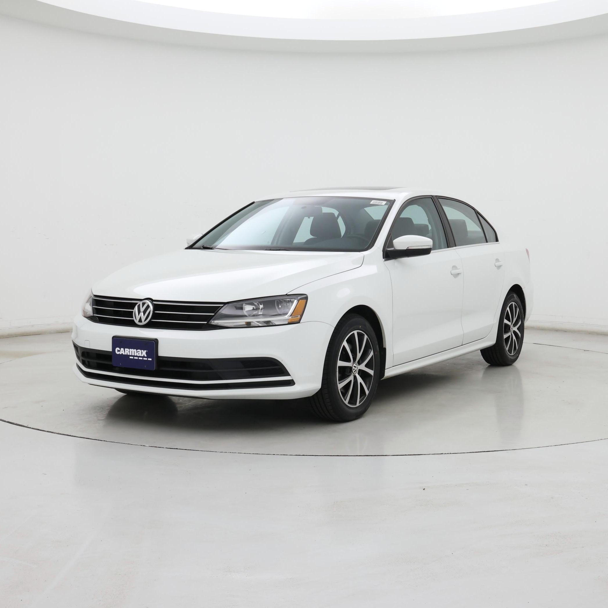 Thumbnail: 2017 Volkswagen Jetta - 4