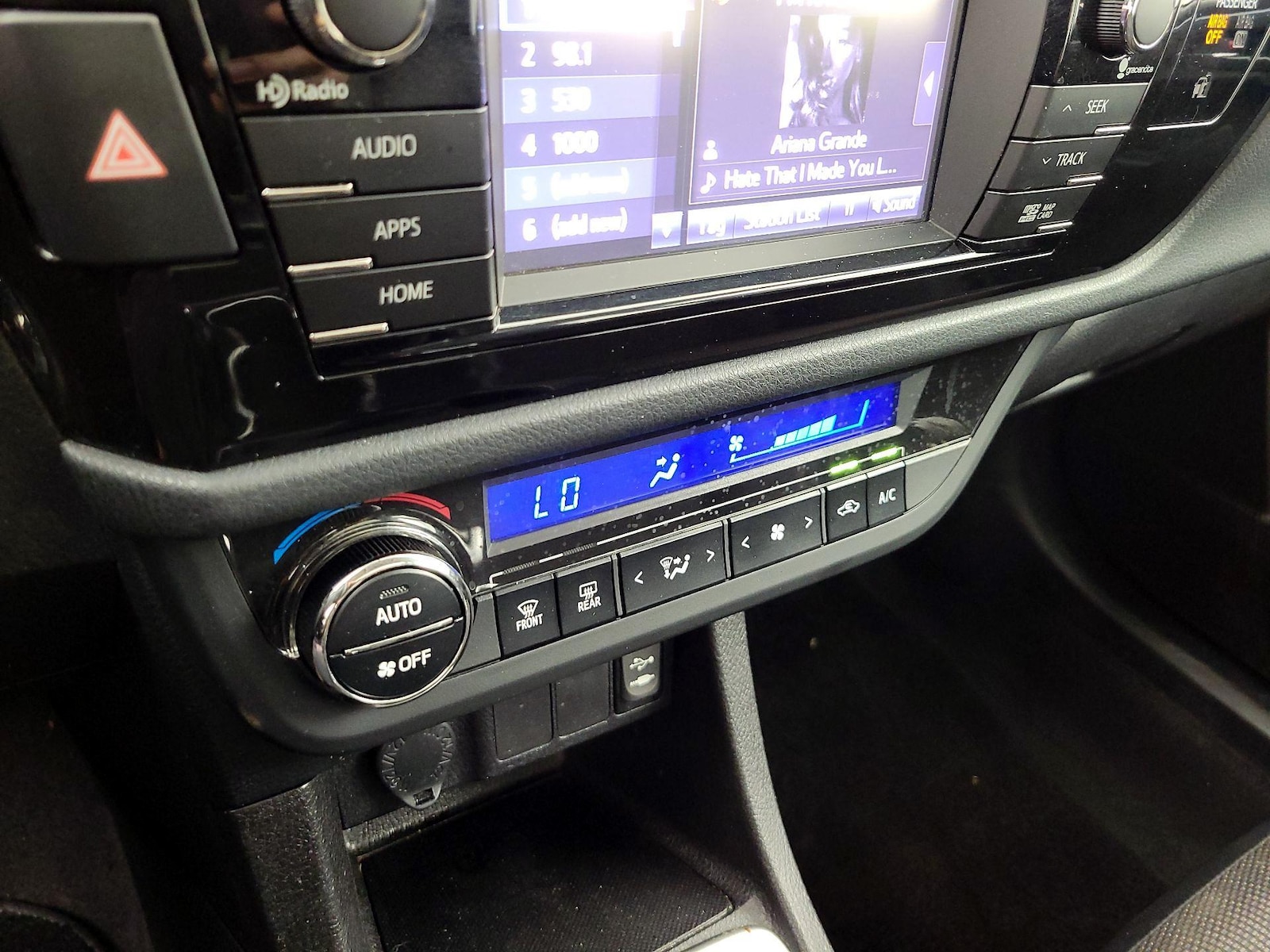2014 Toyota Corolla S Plus - Photo 18