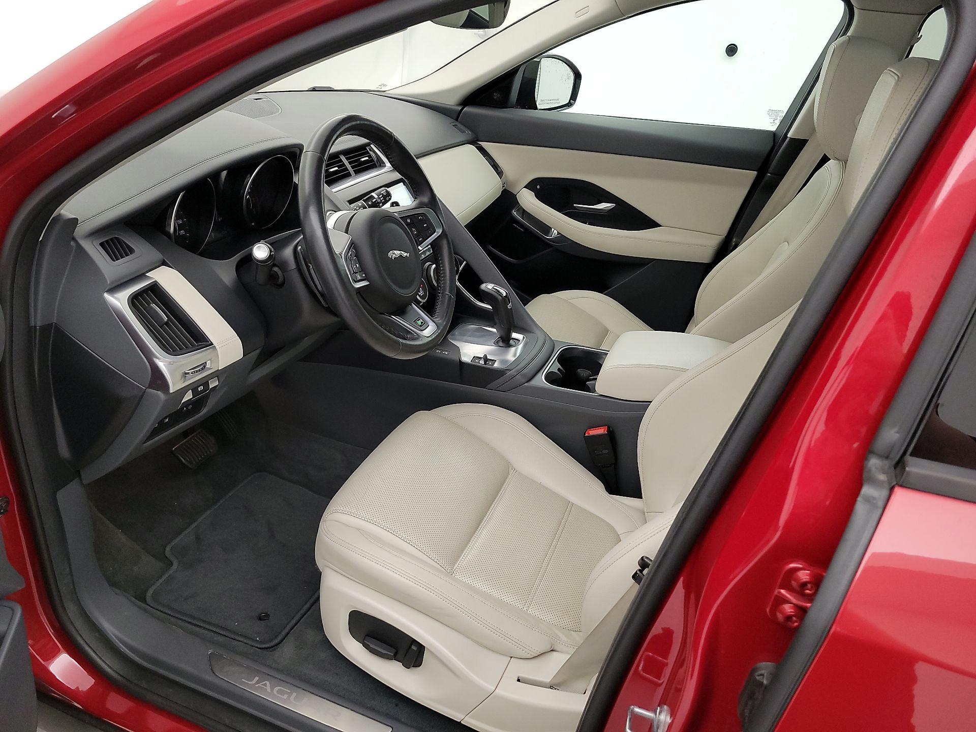 Thumbnail: 2020 Jaguar E-Pace - 11