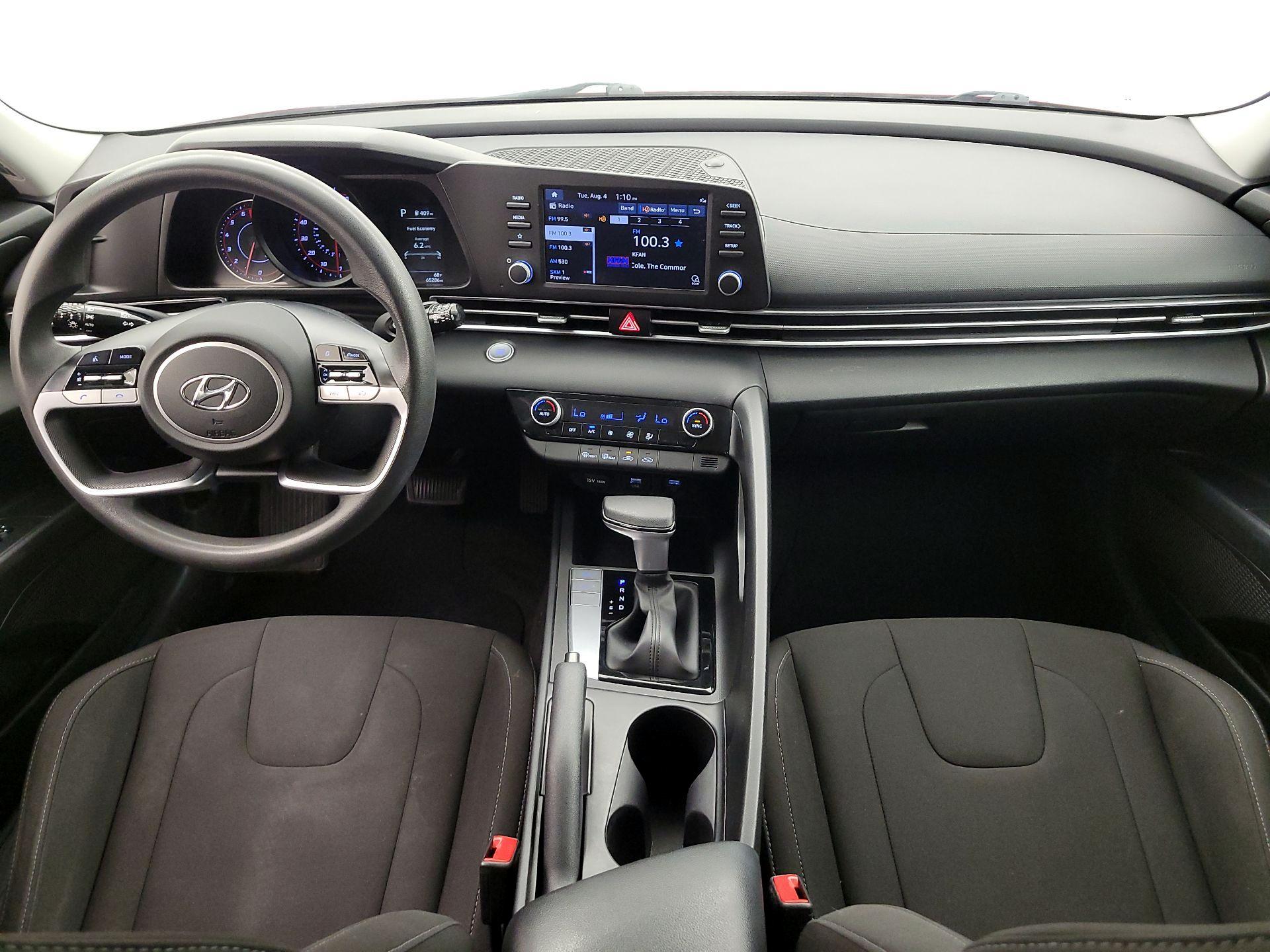 Thumbnail: 2023 Hyundai Elantra - 9