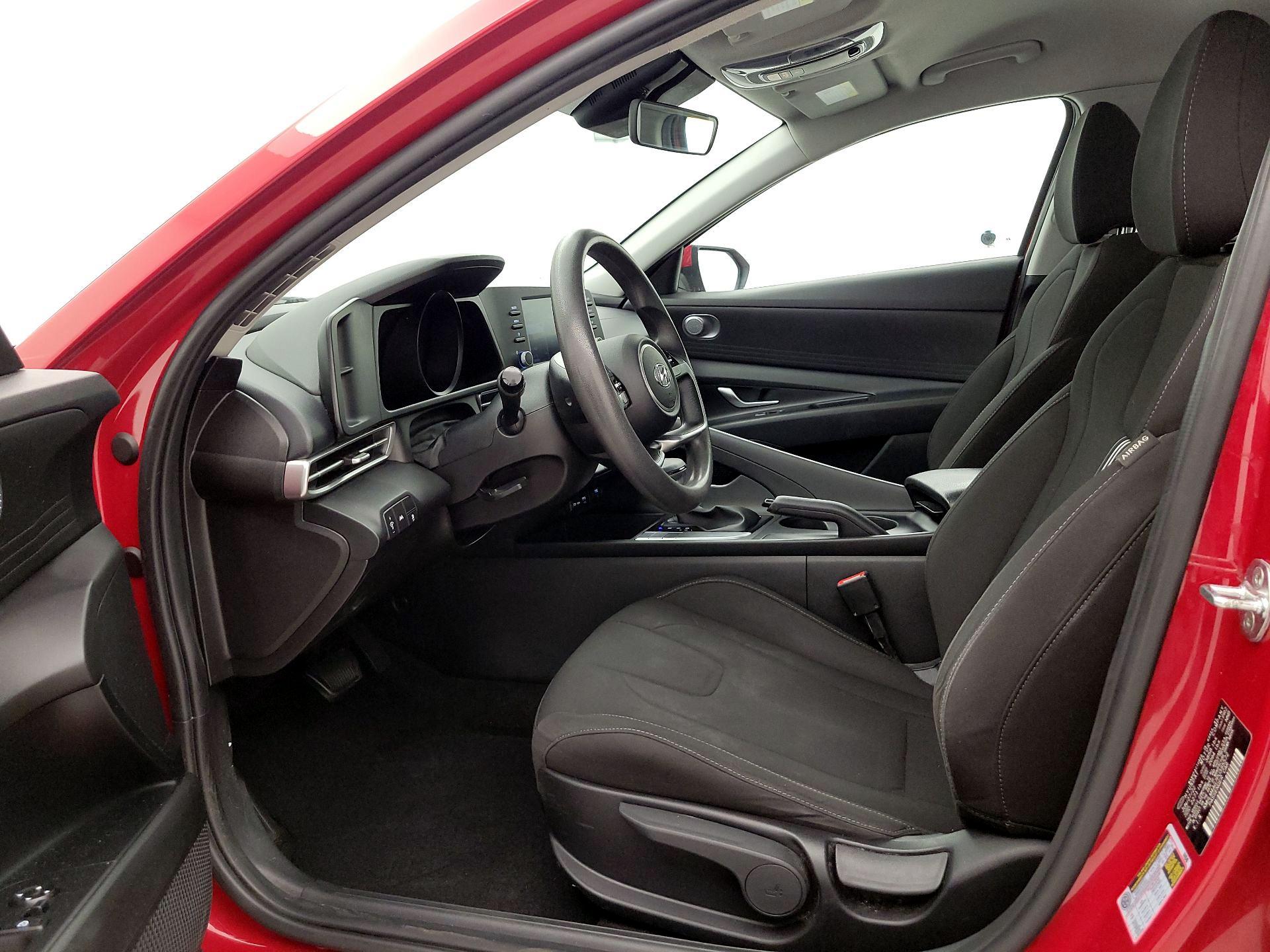 Thumbnail: 2023 Hyundai Elantra - 11