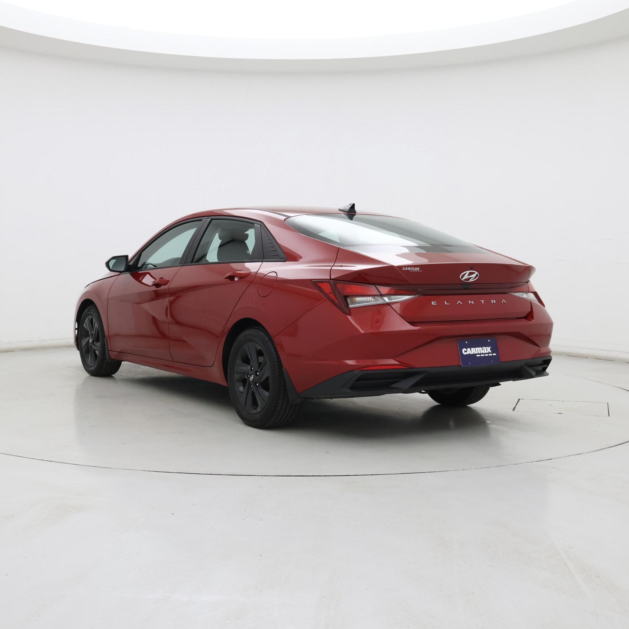 Thumbnail: 2023 Hyundai Elantra - 2