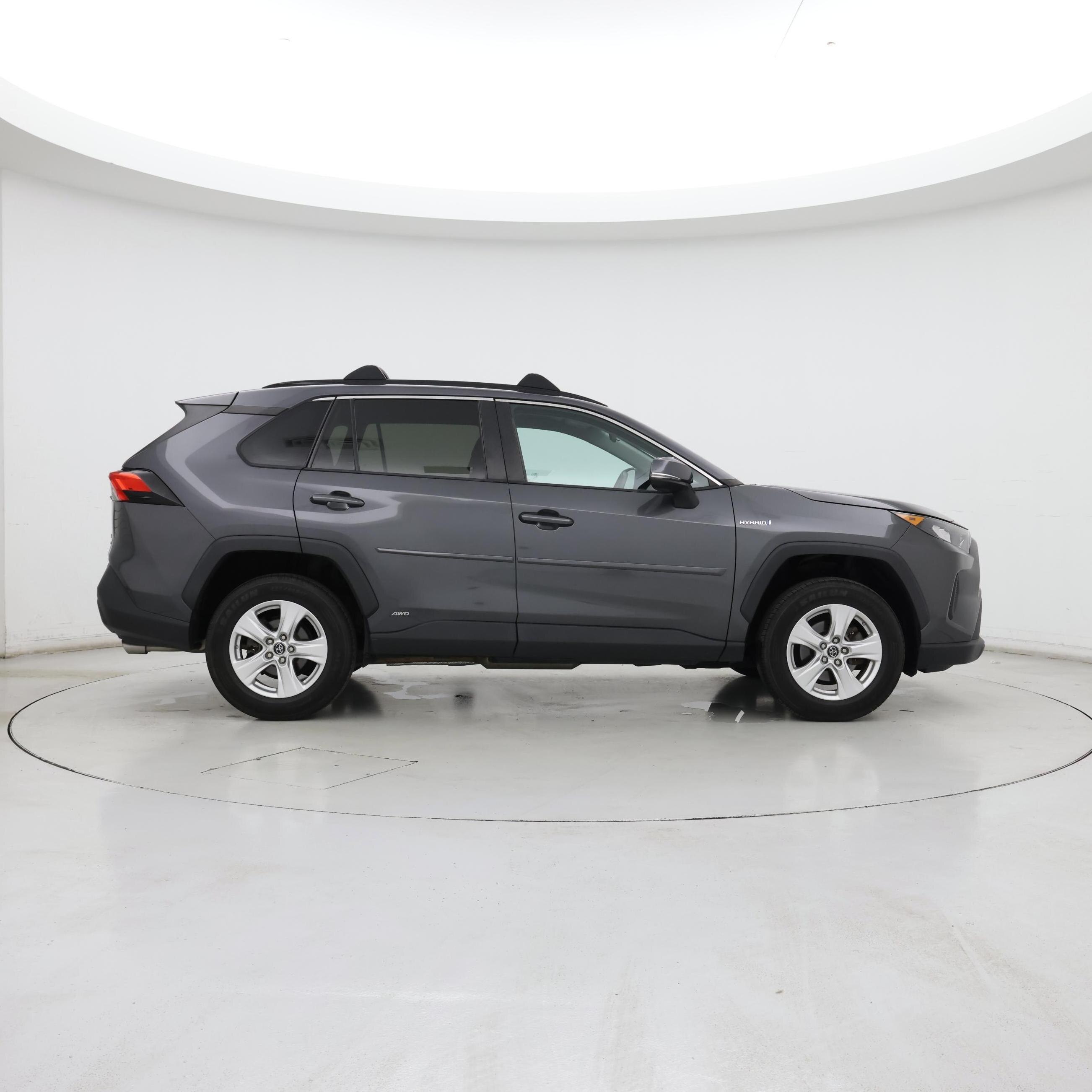 Thumbnail: 2019 Toyota RAV4 - 7