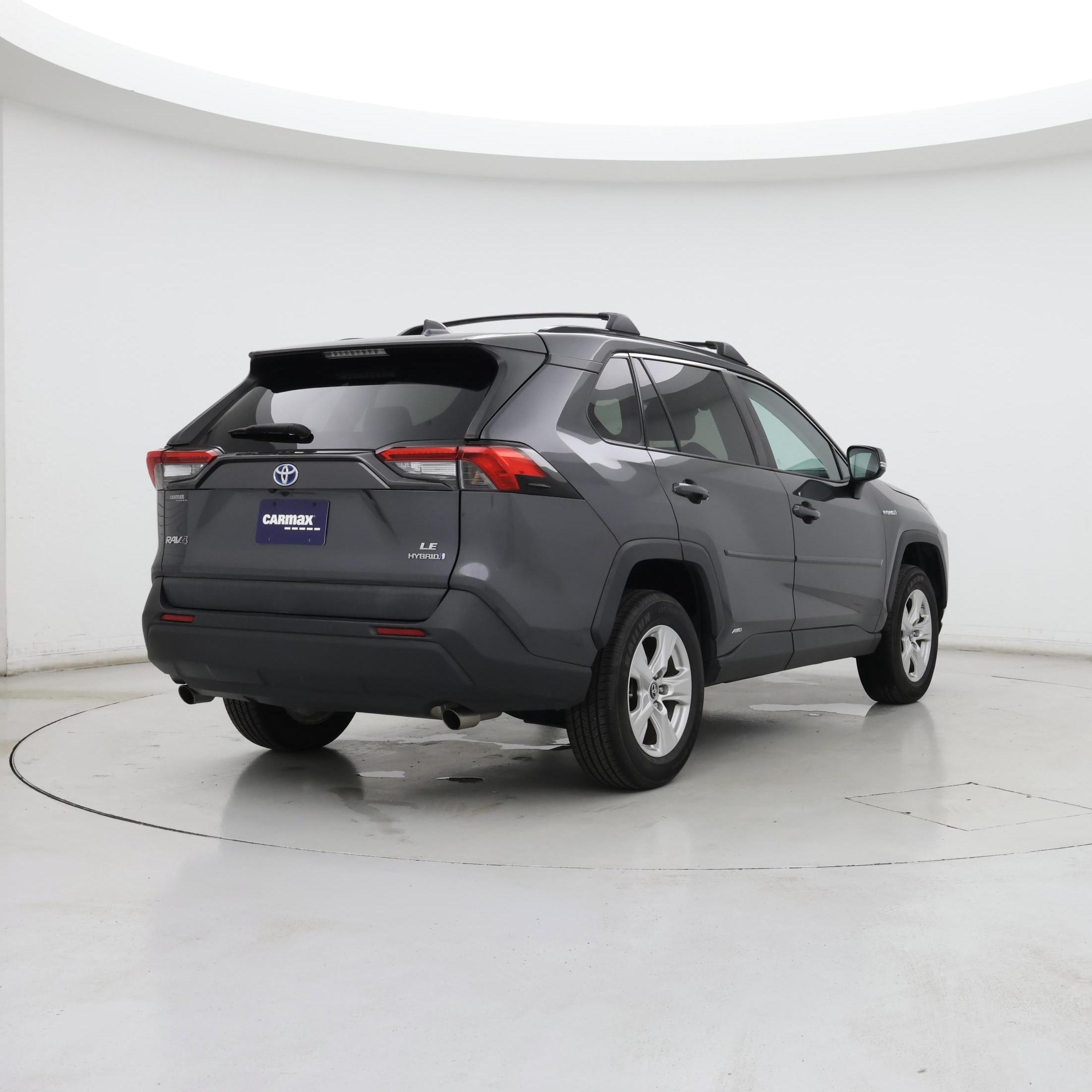 Thumbnail: 2019 Toyota RAV4 - 8