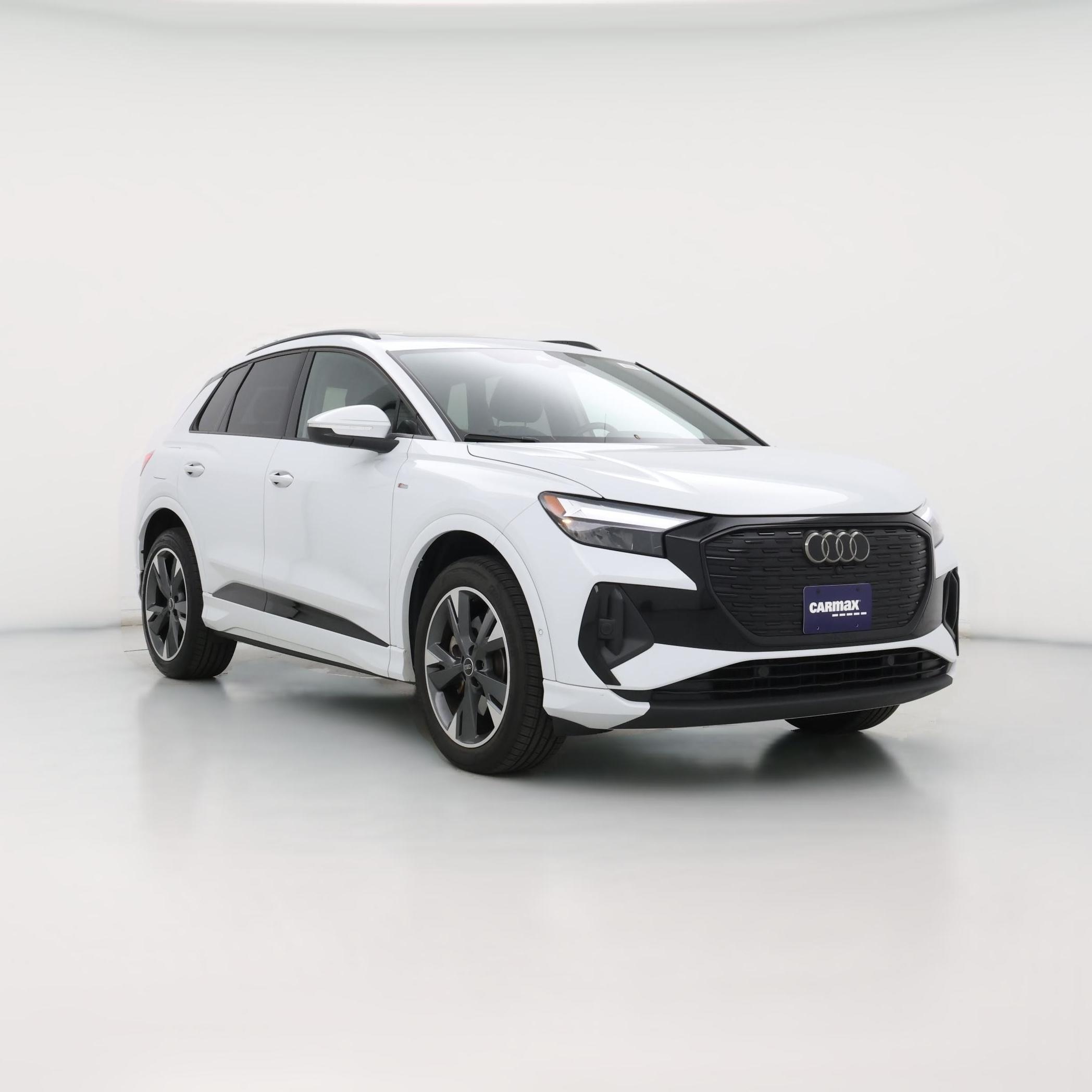 Thumbnail: 2023 Audi Q4 e-tron - 1