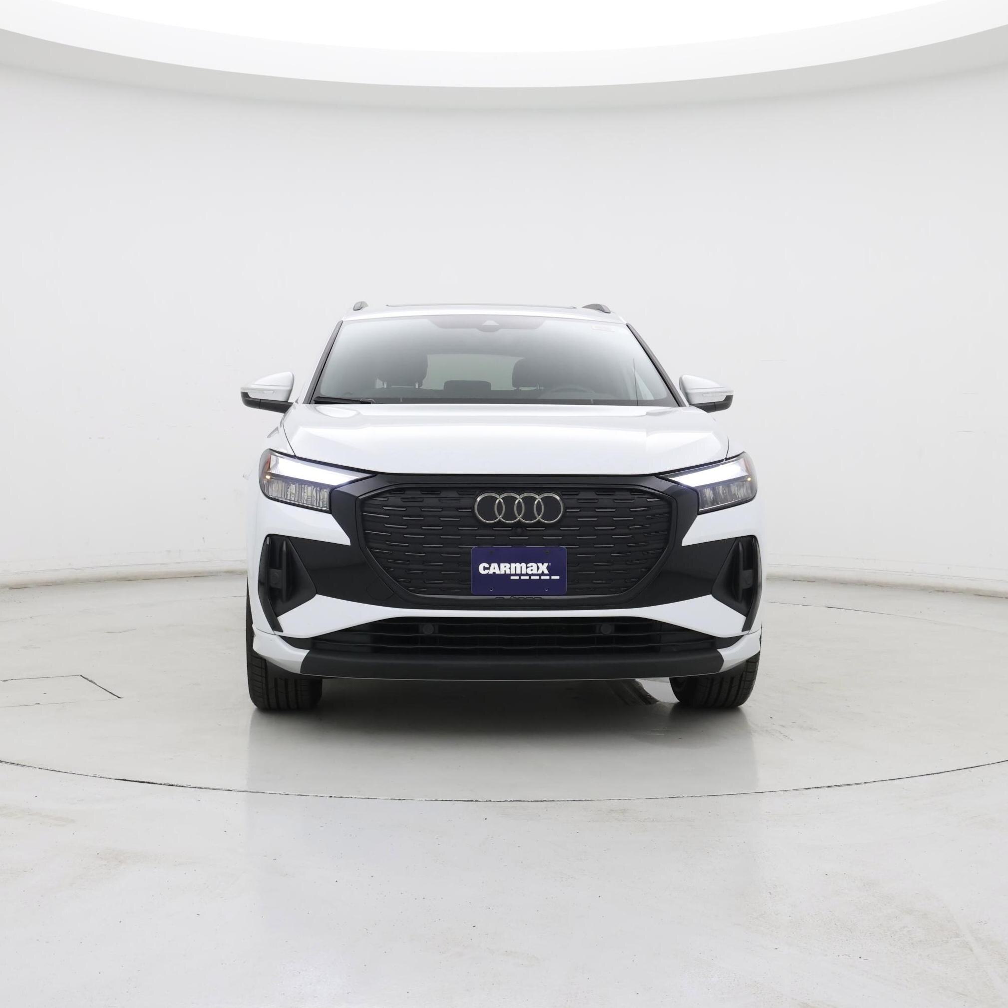 Thumbnail: 2023 Audi Q4 e-tron - 5