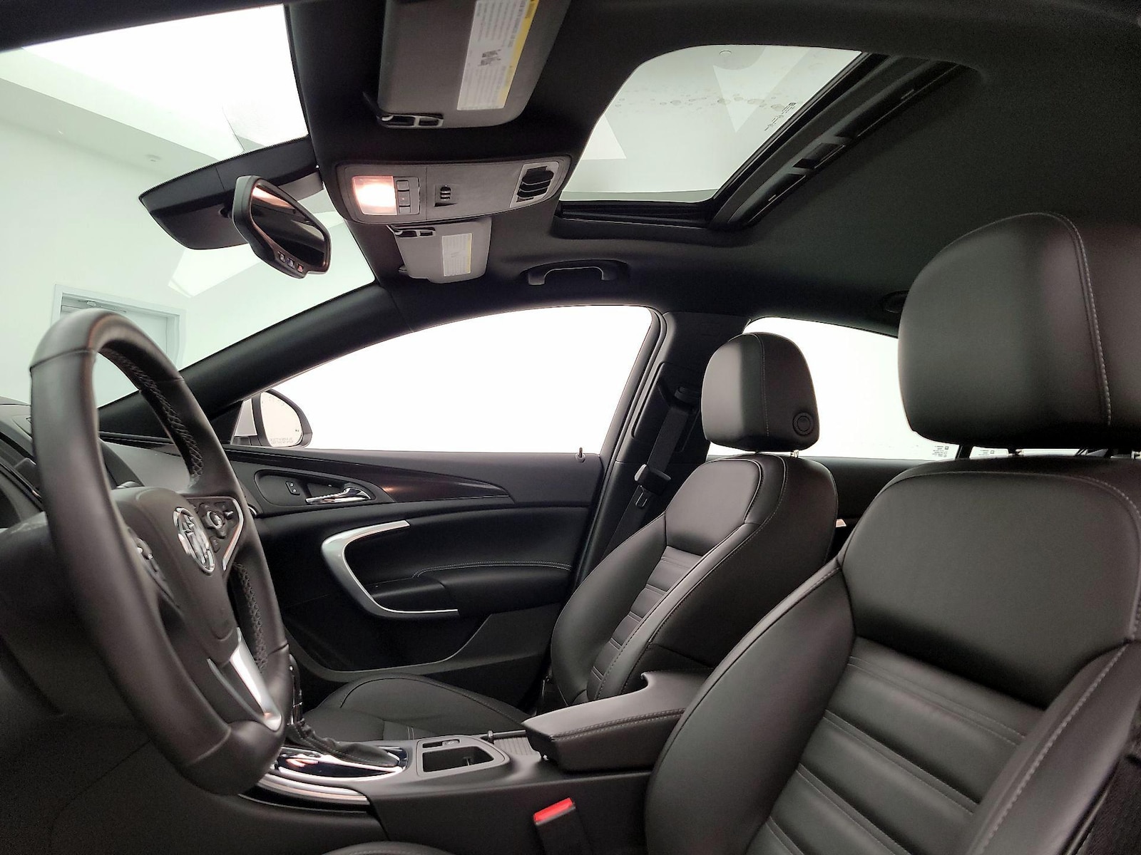Sunroof(s) & Overhead Airbags