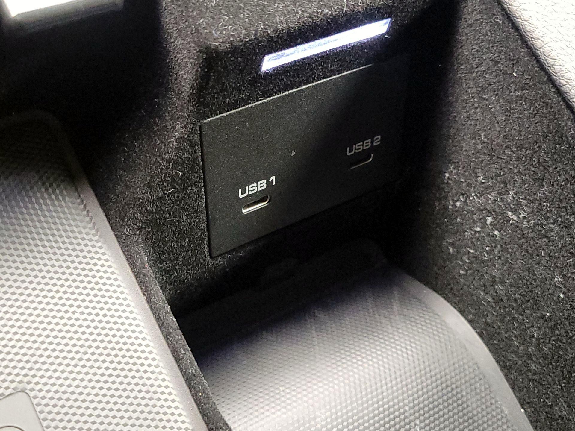 Thumbnail: 2023 Porsche Cayenne - 19