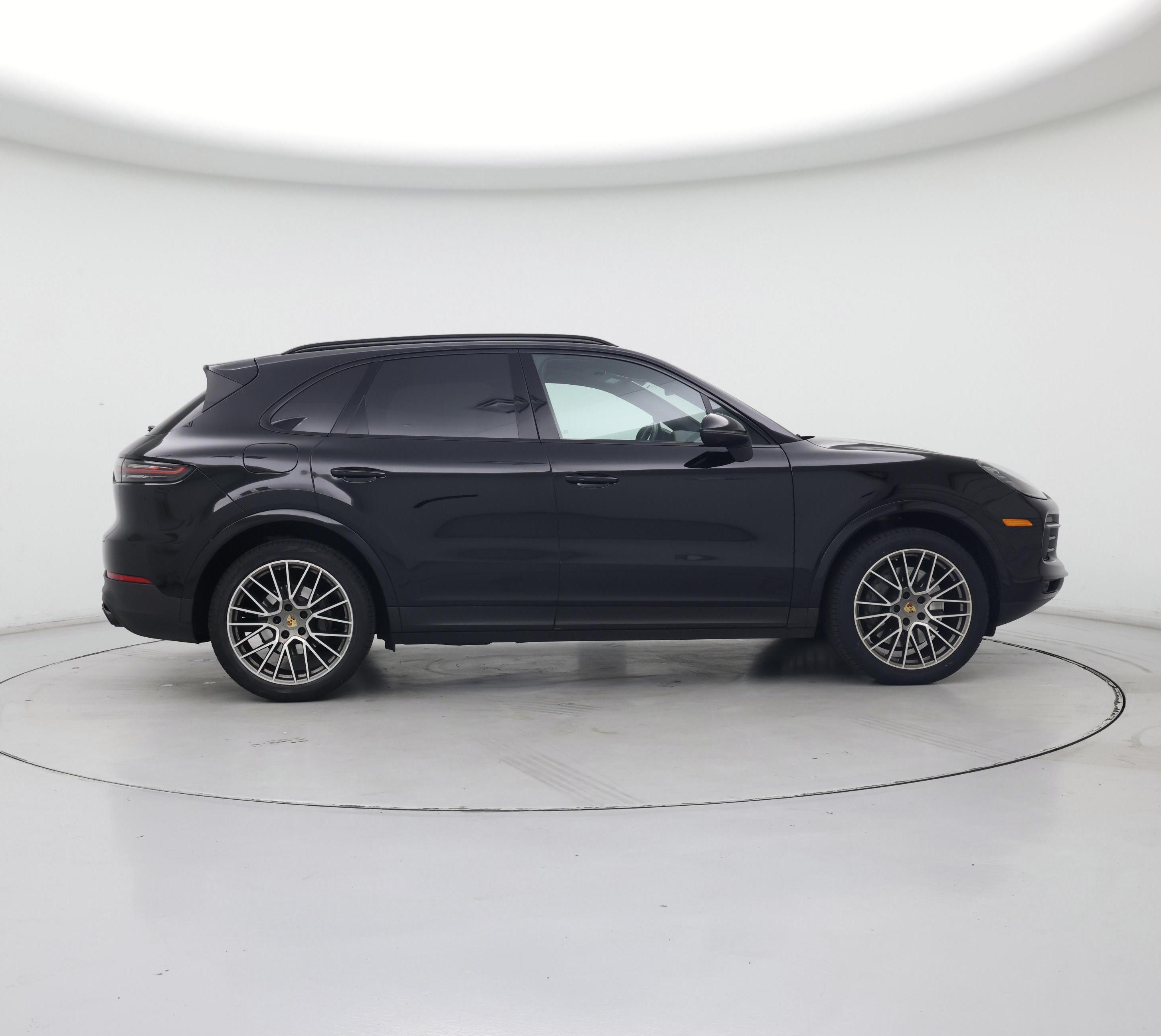Thumbnail: 2023 Porsche Cayenne - 7