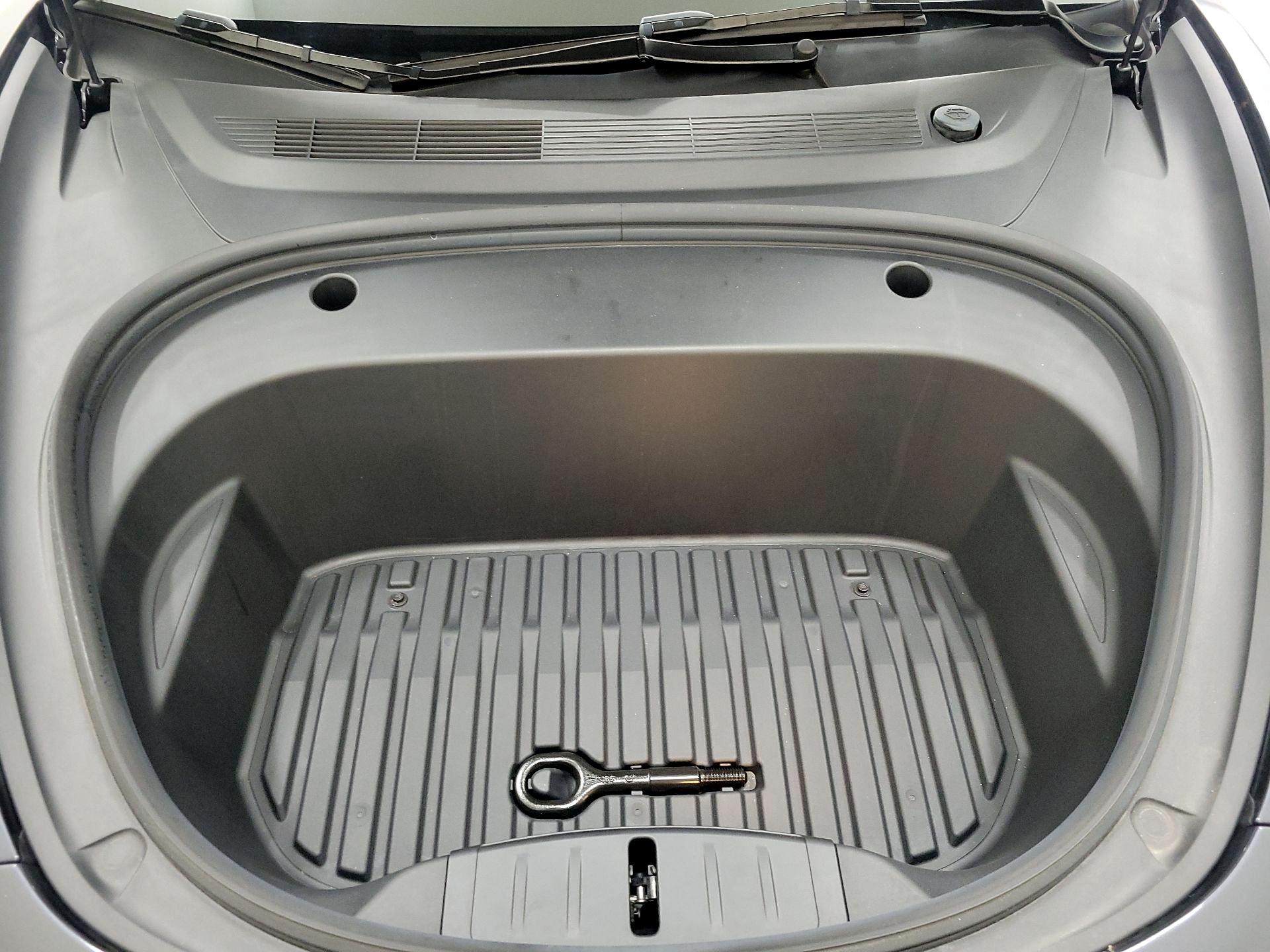 Thumbnail: 2023 Tesla Model 3 - 20