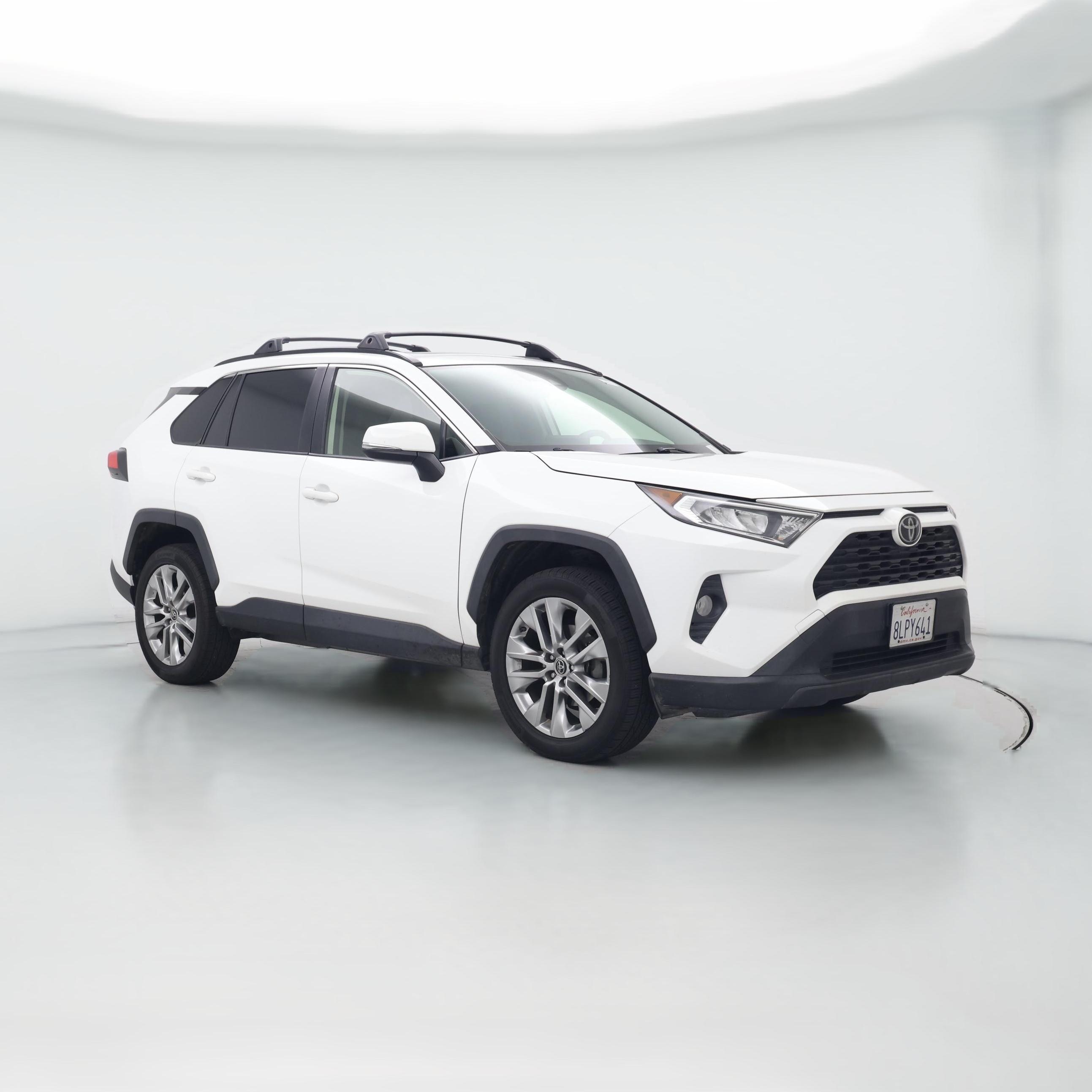 Thumbnail: 2019 Toyota RAV4 - 1