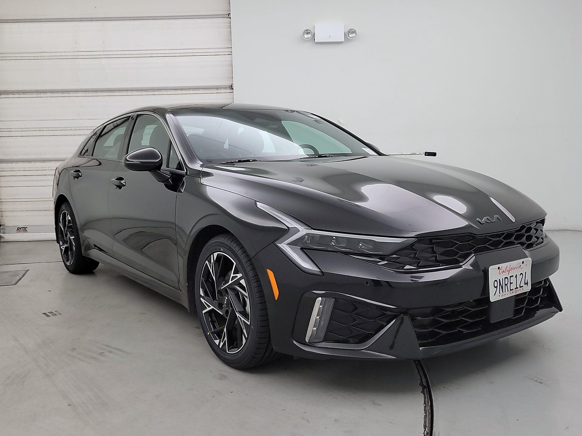 Thumbnail: 2025 Kia K5 - 1