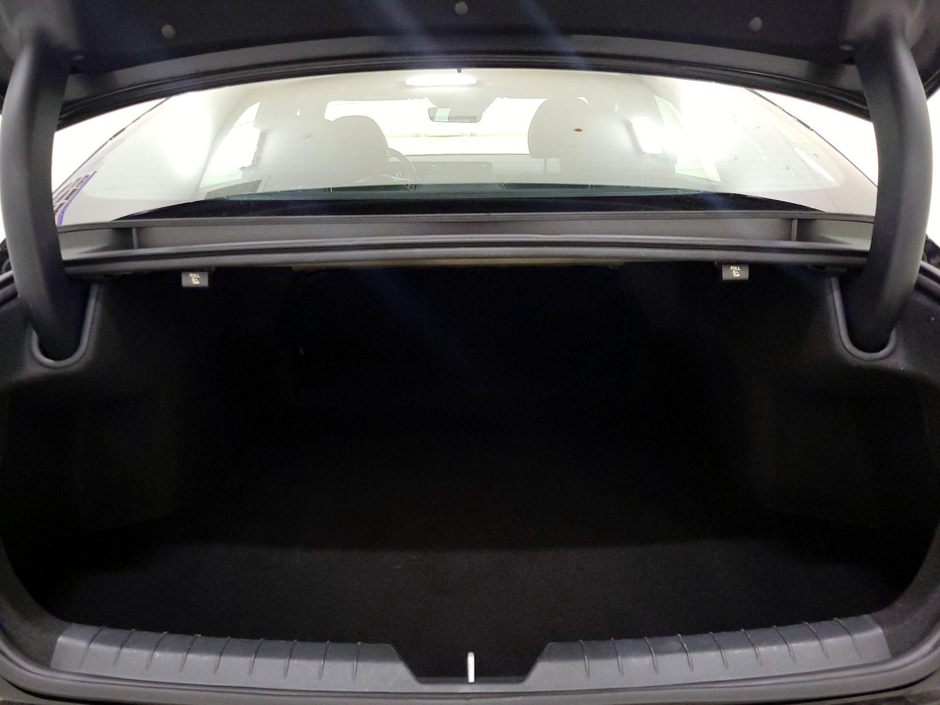 Thumbnail: 2025 Kia K5 - 18