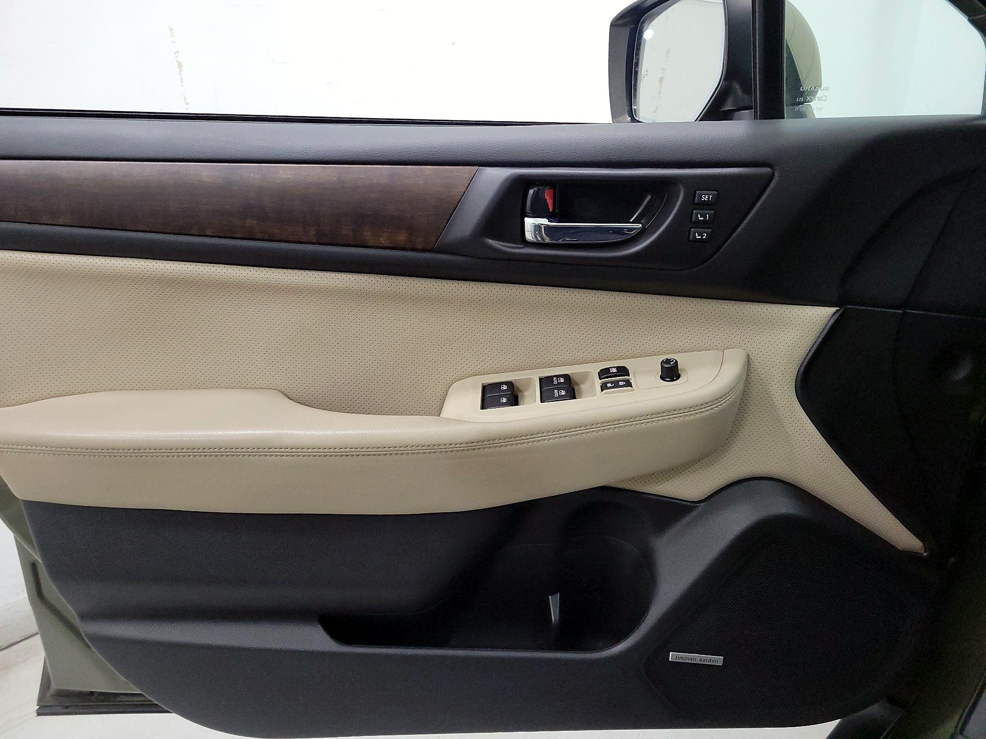Thumbnail: 2017 Subaru Outback - 10