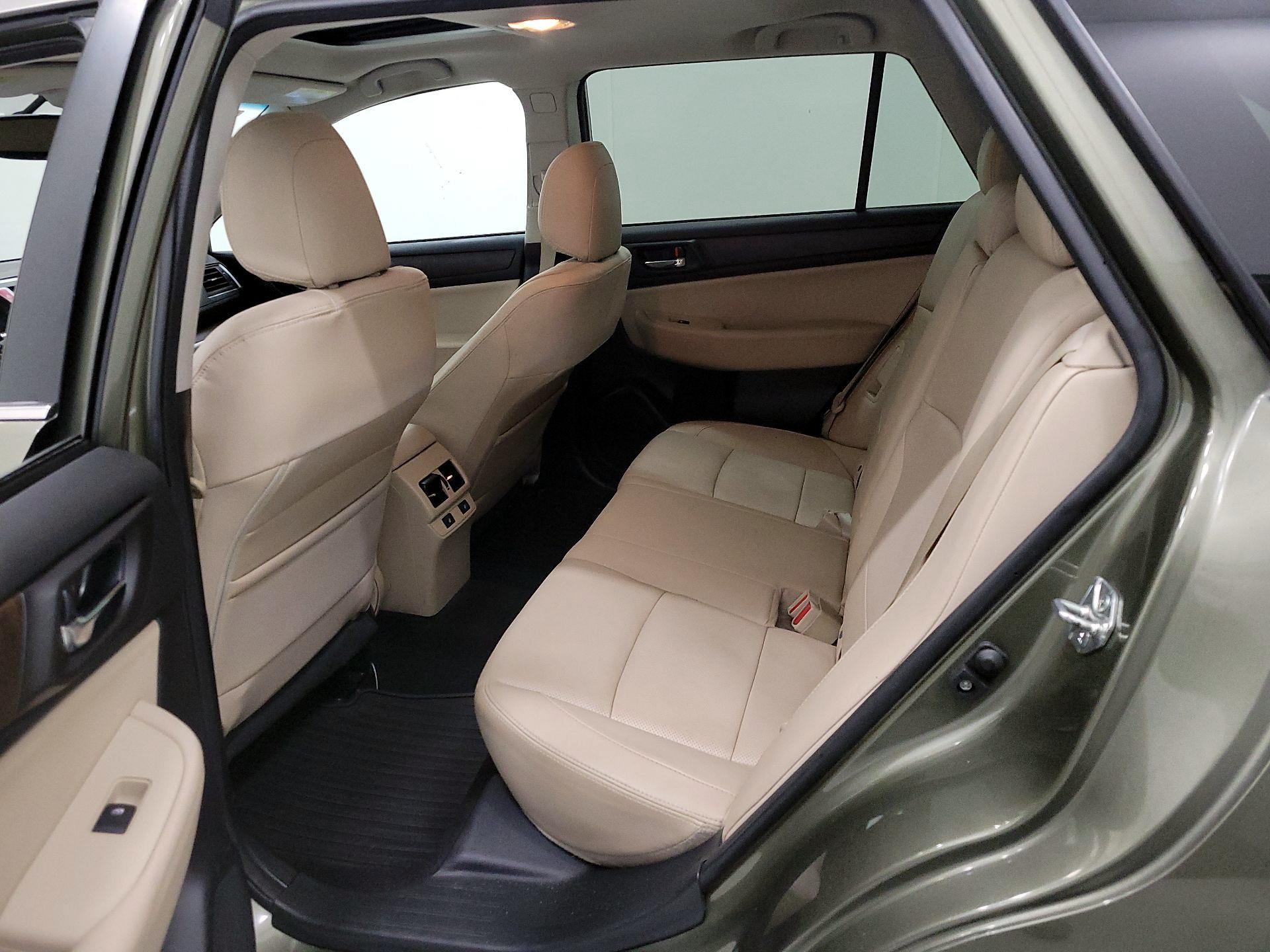 Thumbnail: 2017 Subaru Outback - 18