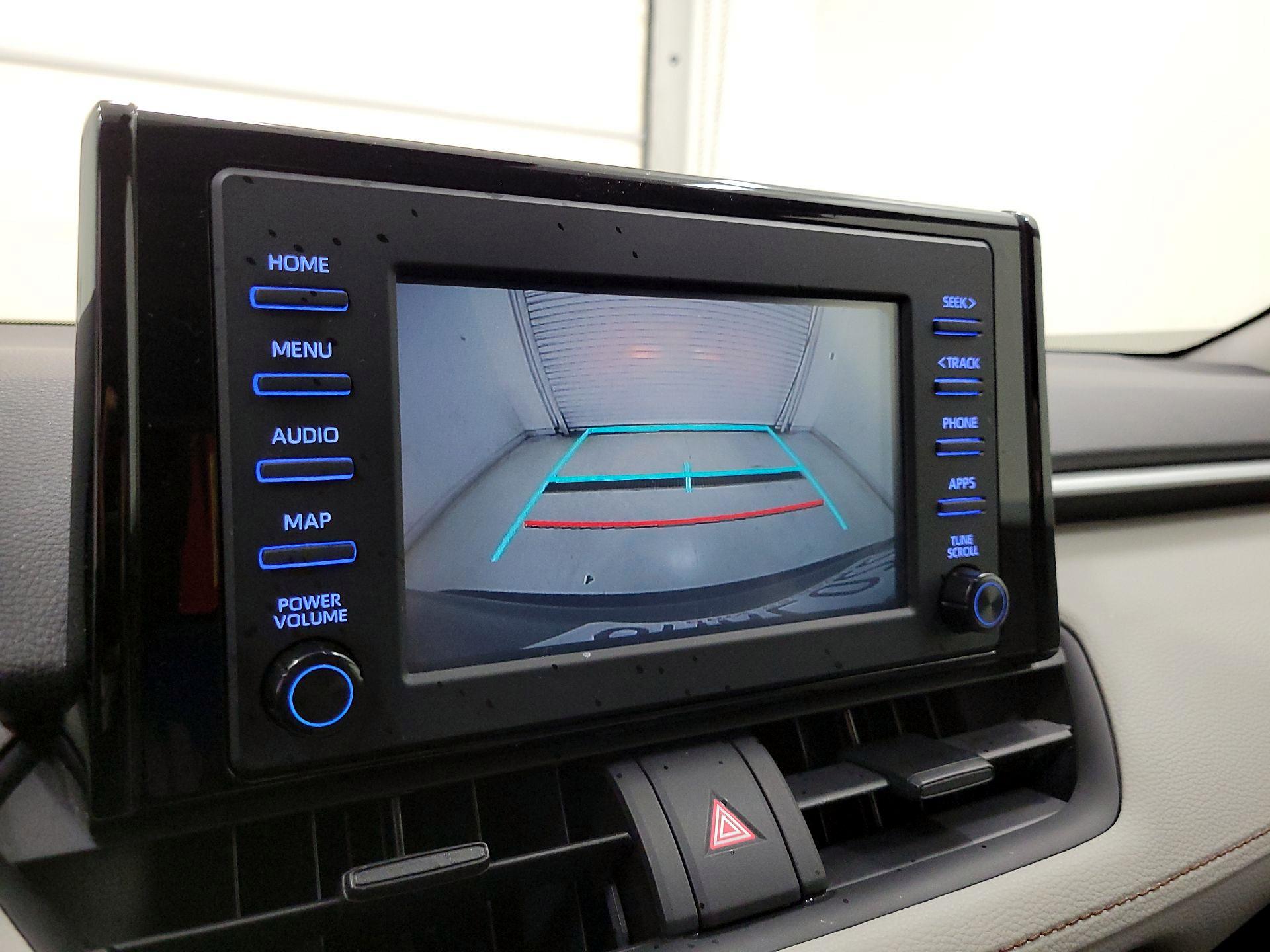 Thumbnail: 2019 Toyota RAV4 - 14