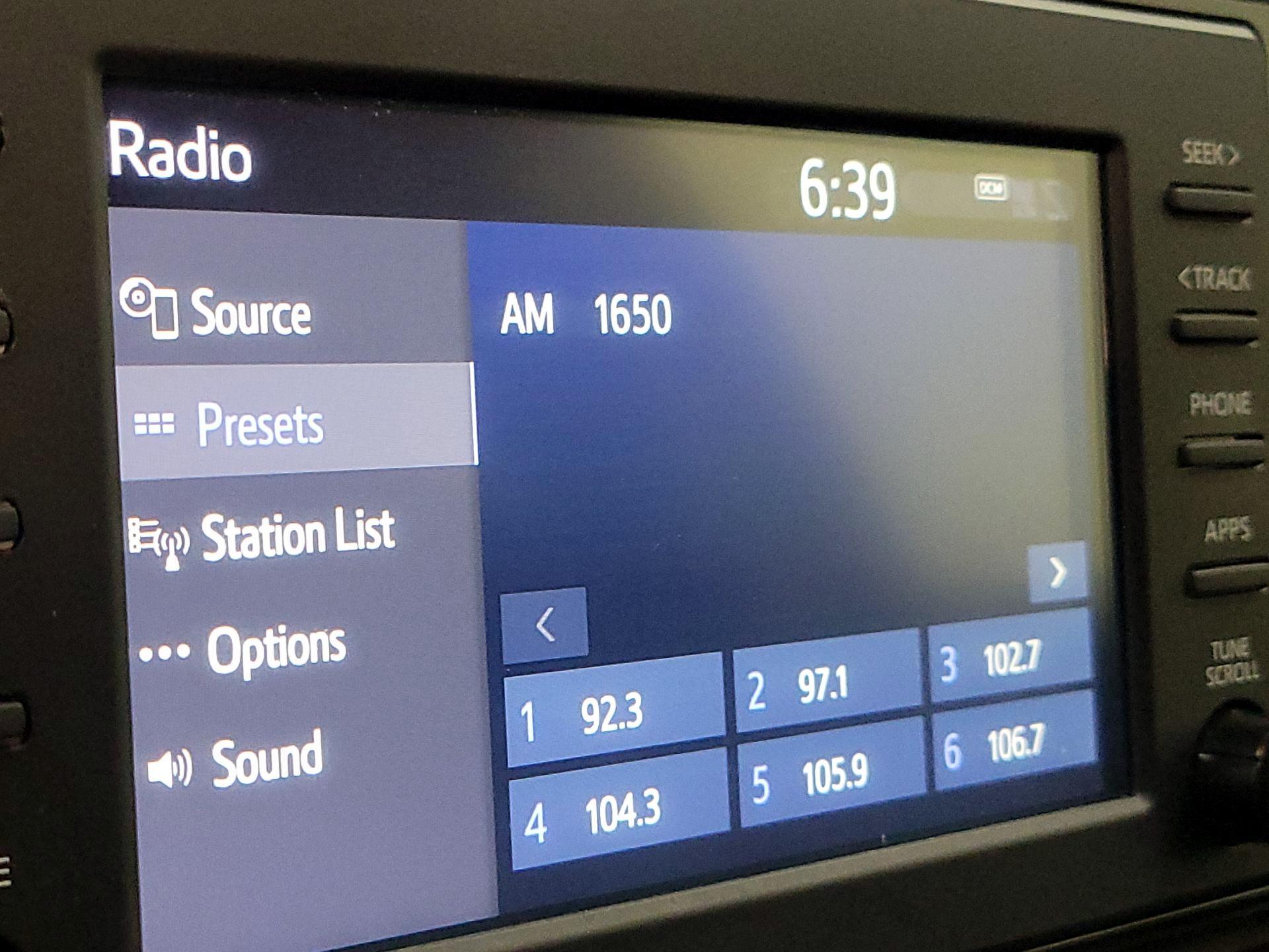 Thumbnail: 2019 Toyota RAV4 - 15