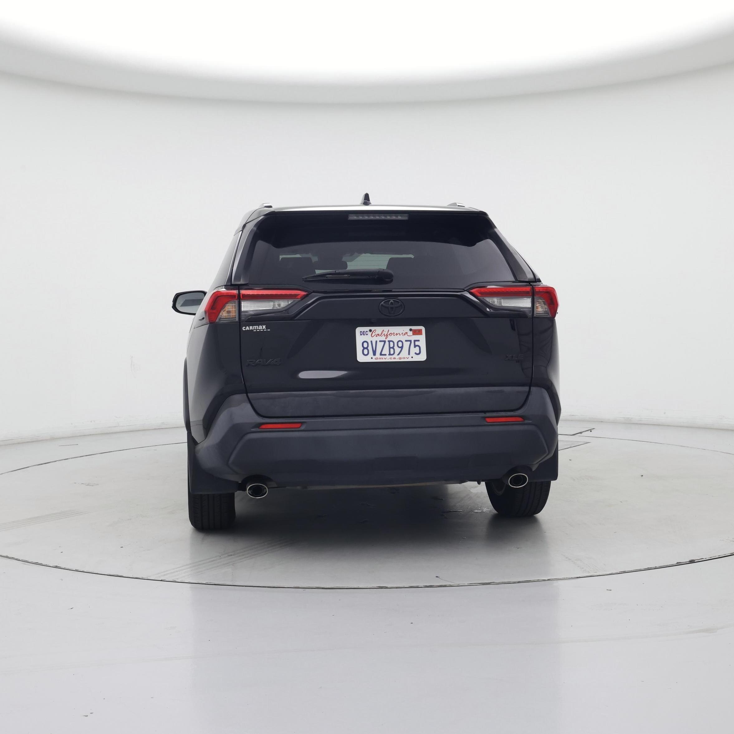 Thumbnail: 2019 Toyota RAV4 - 6