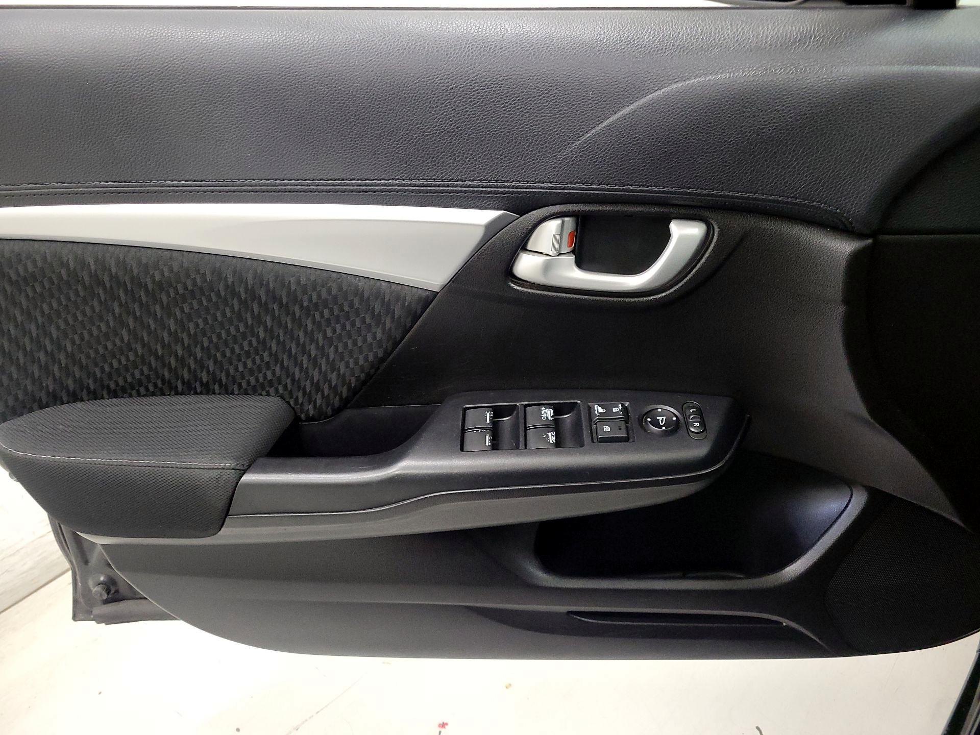 Thumbnail: 2014 Honda Civic - 12
