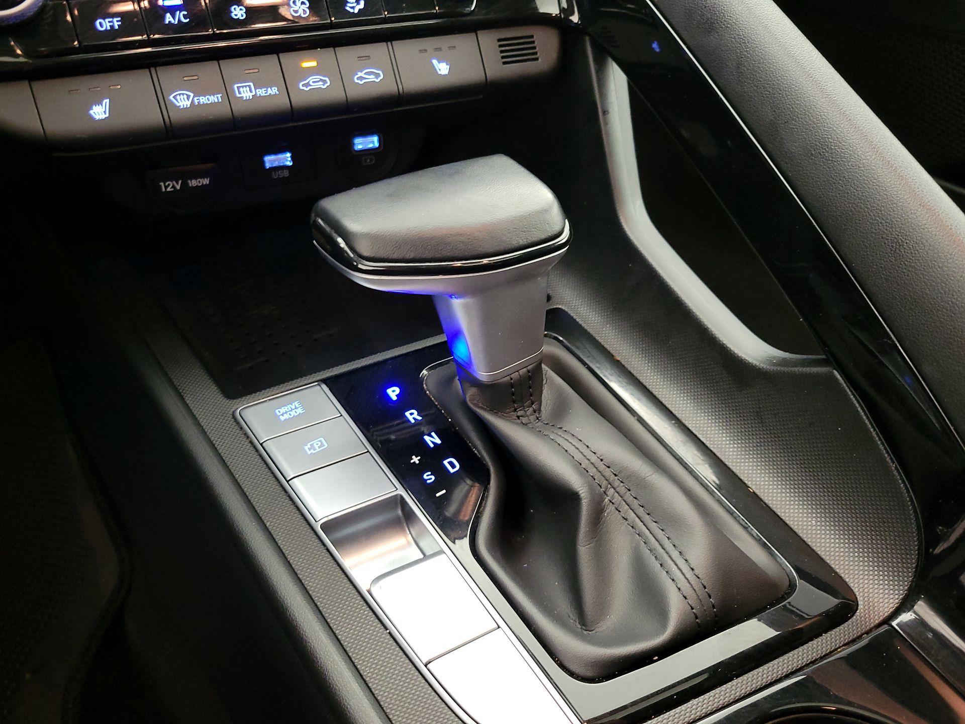 Thumbnail: 2023 Hyundai Elantra - 18