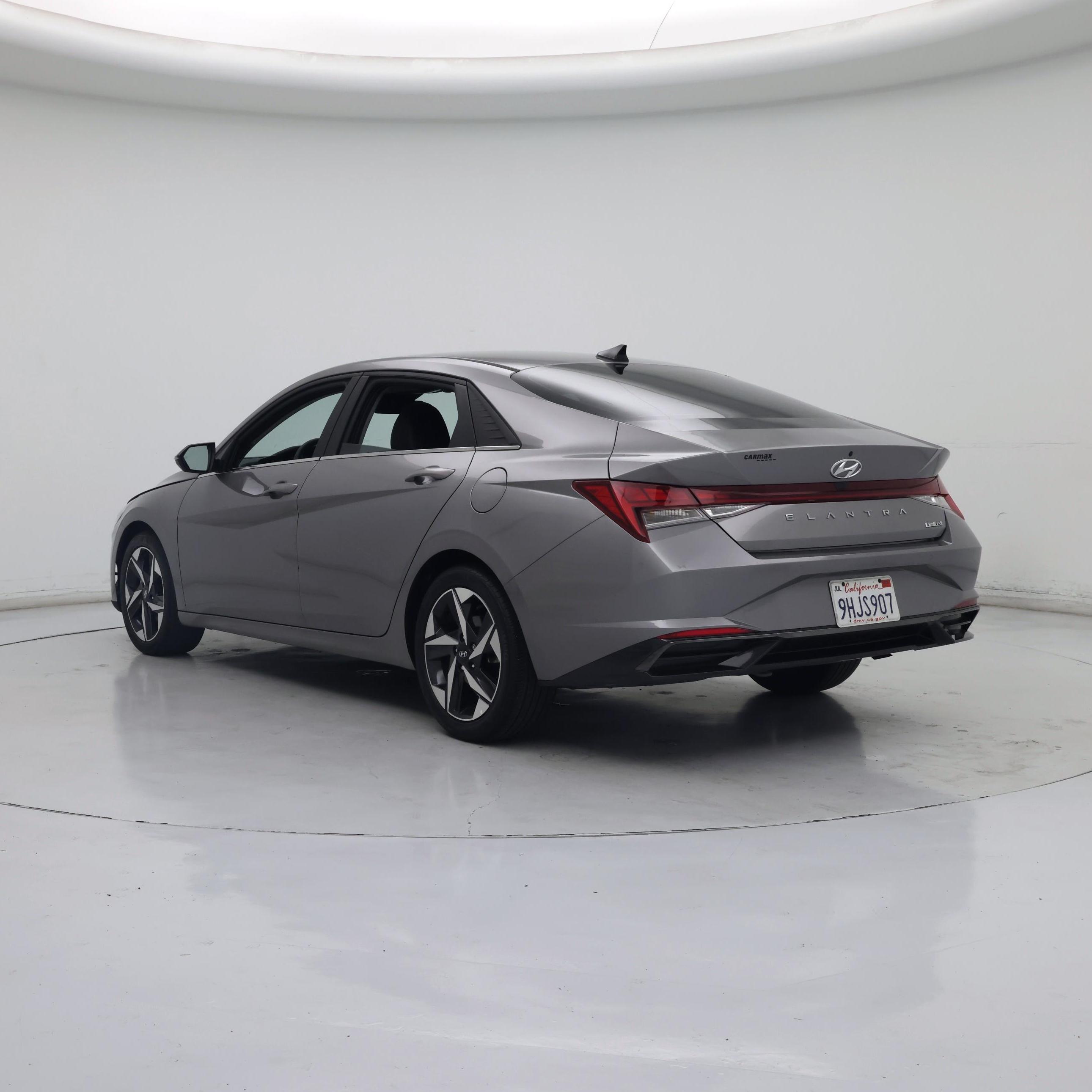 Thumbnail: 2023 Hyundai Elantra - 2