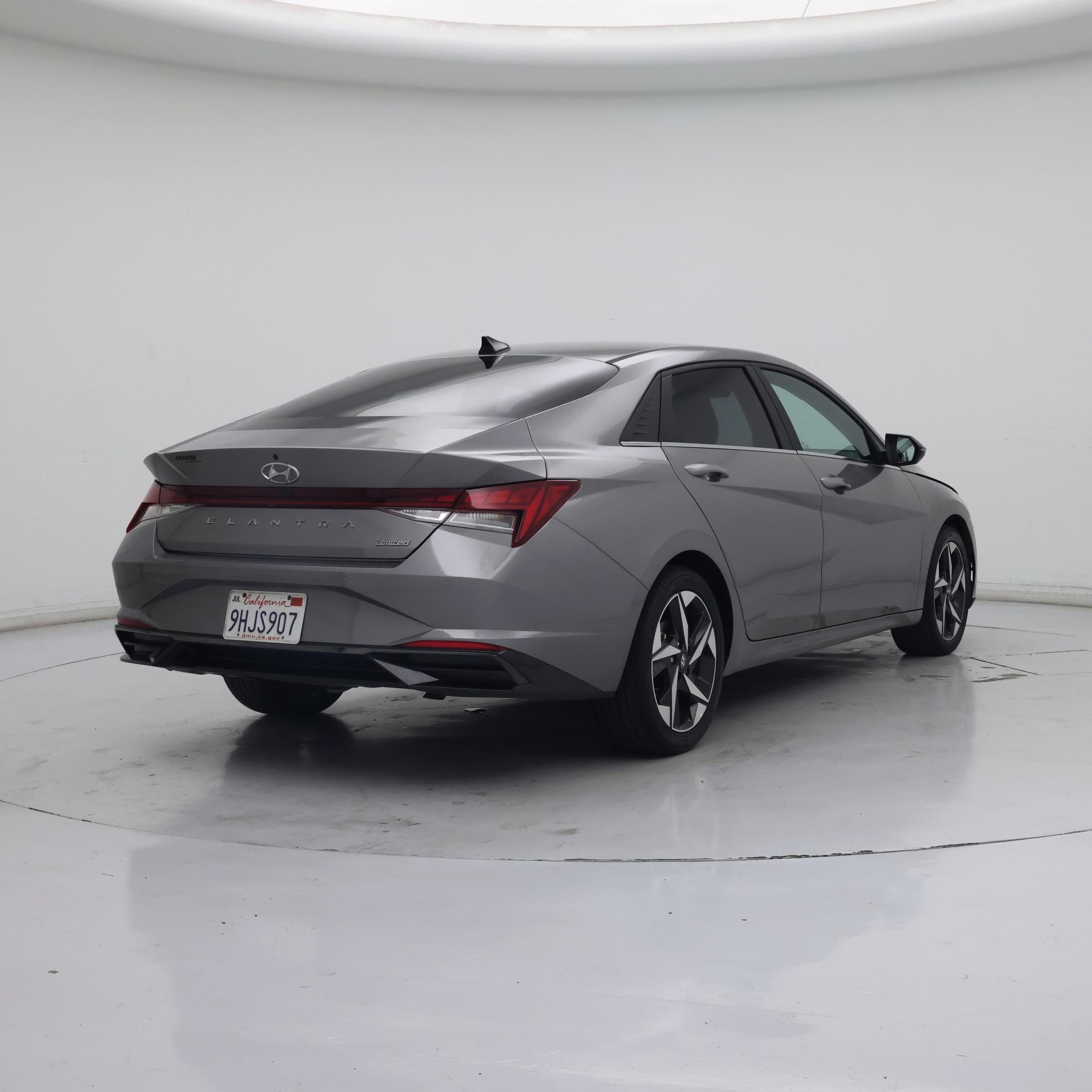 Thumbnail: 2023 Hyundai Elantra - 8