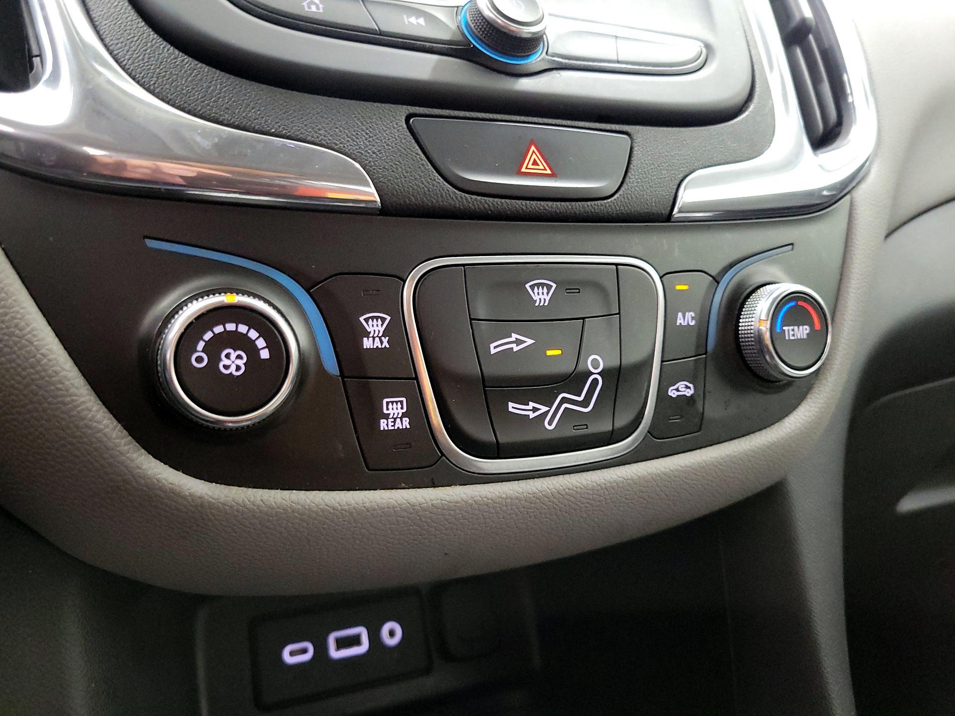 Thumbnail: 2019 Chevrolet Equinox - 16