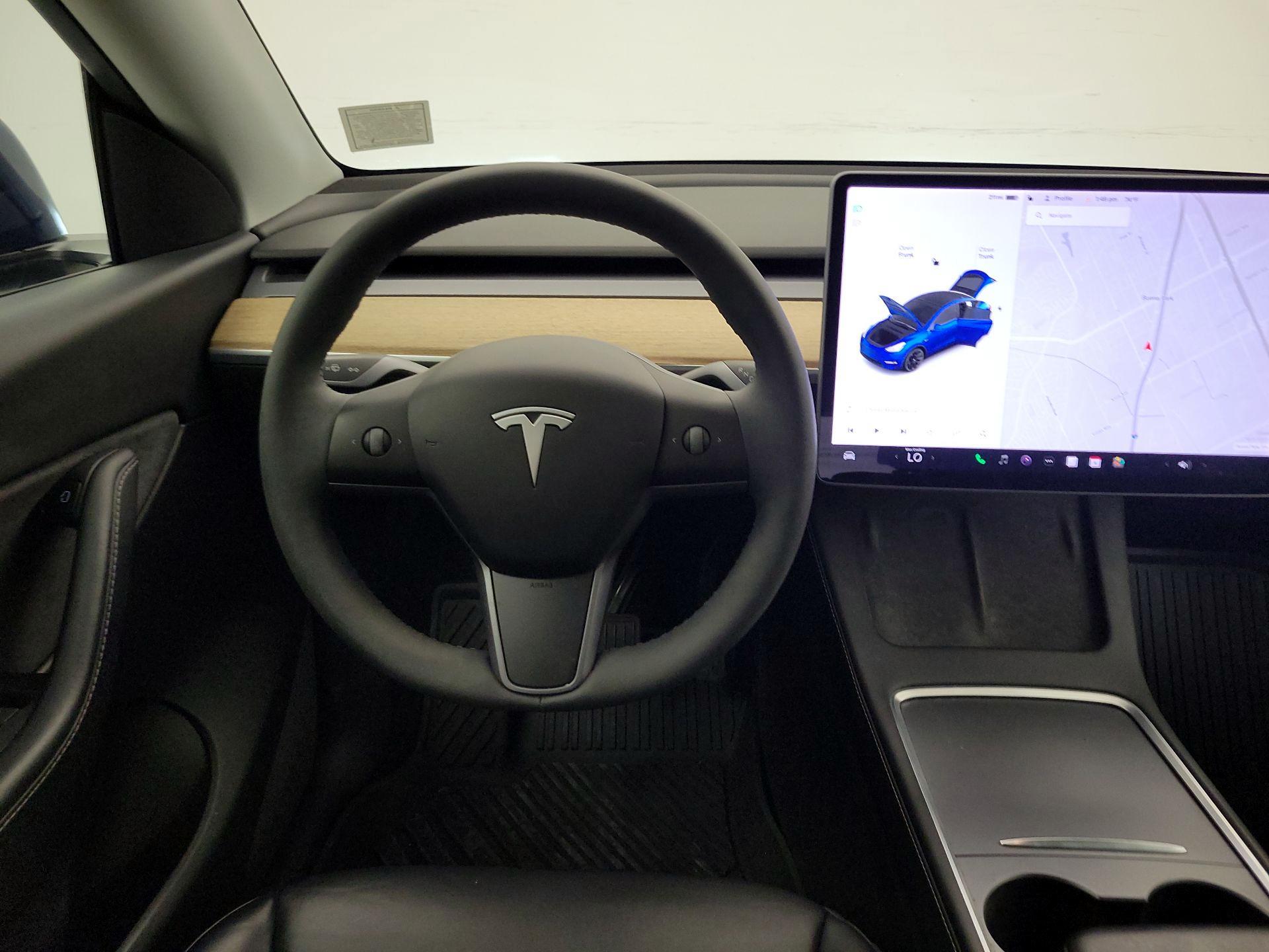 Thumbnail: 2024 Tesla Model Y - 10