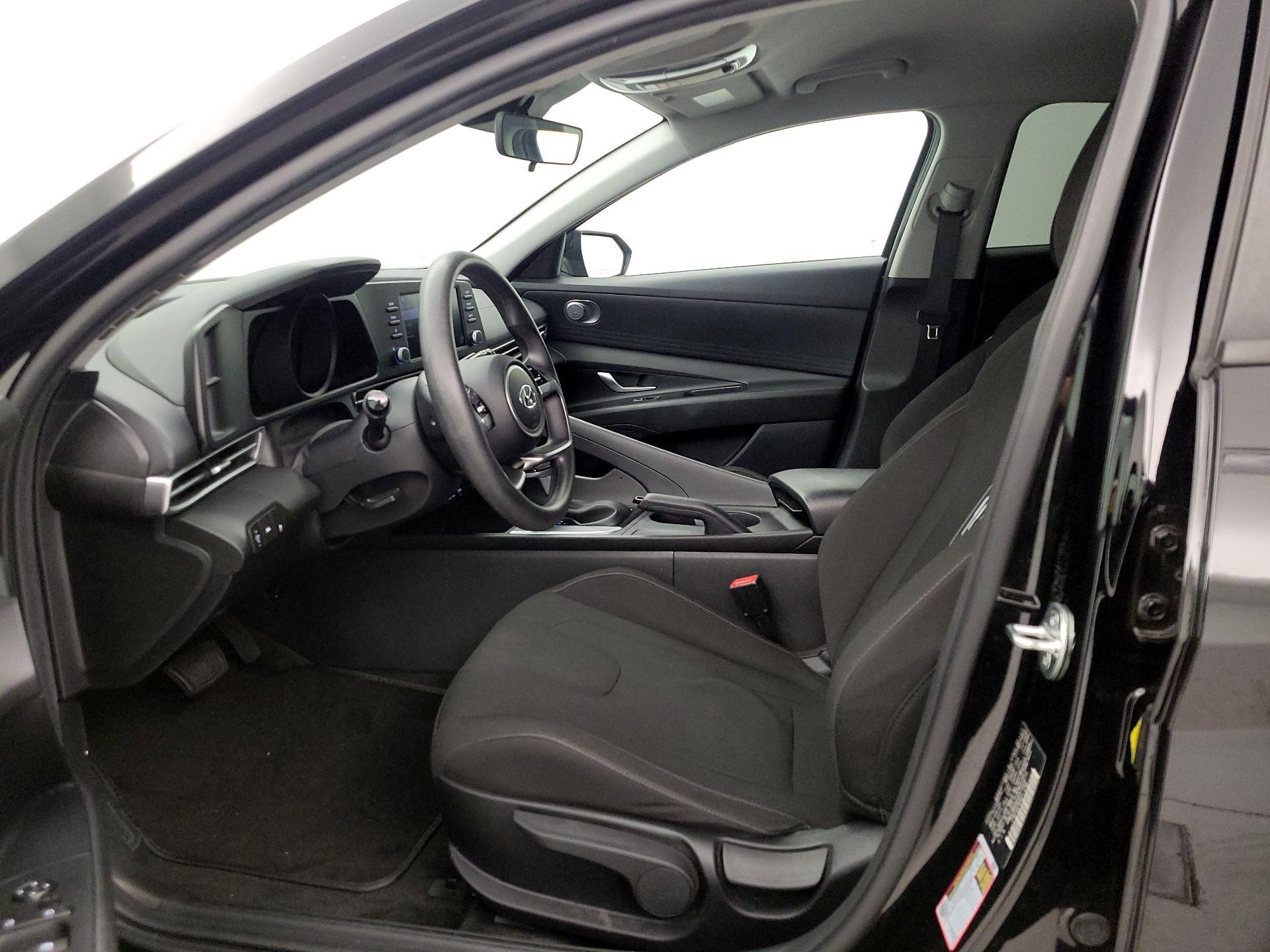 Thumbnail: 2023 Hyundai Elantra - 11