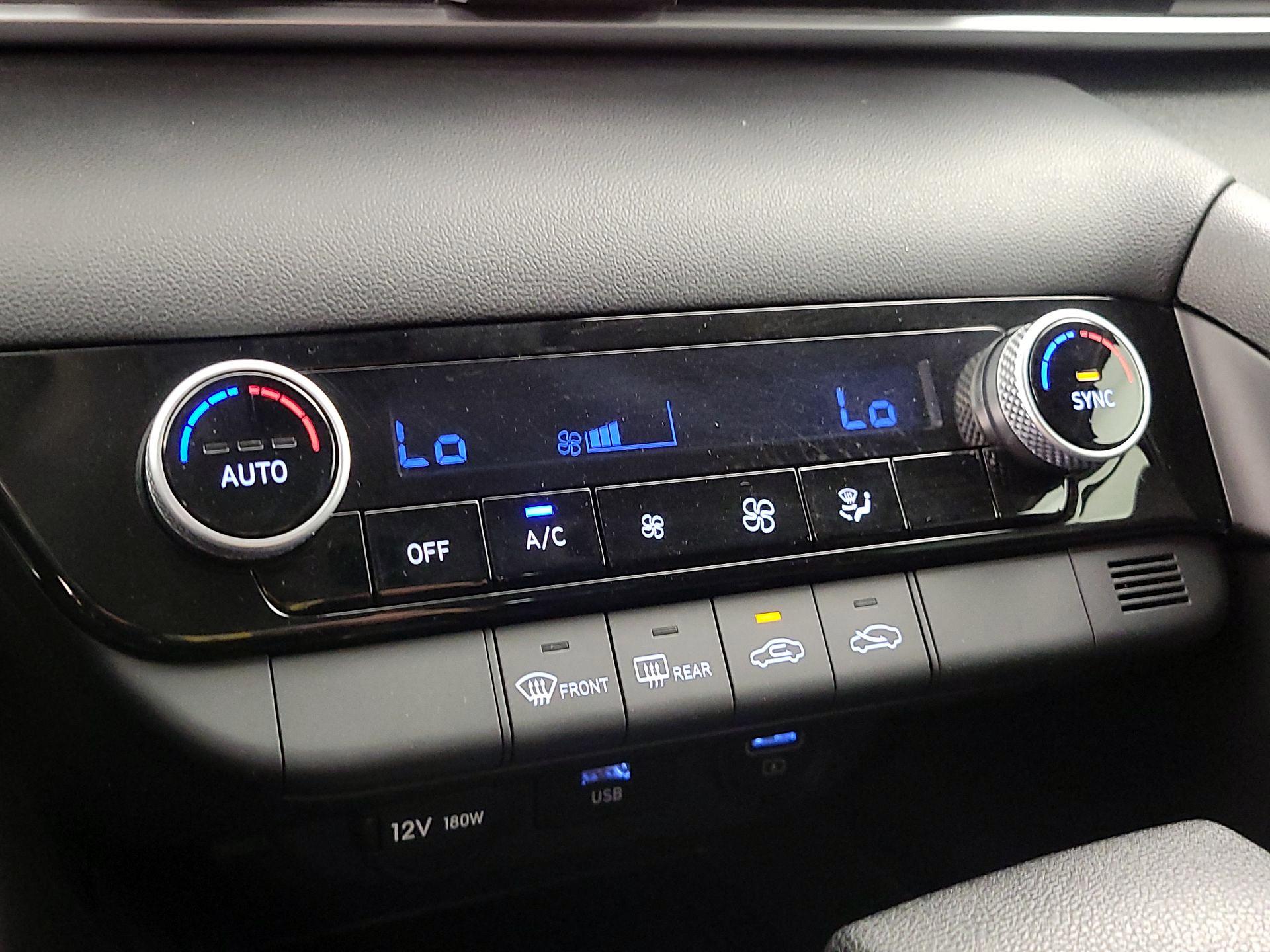 Thumbnail: 2023 Hyundai Elantra - 16