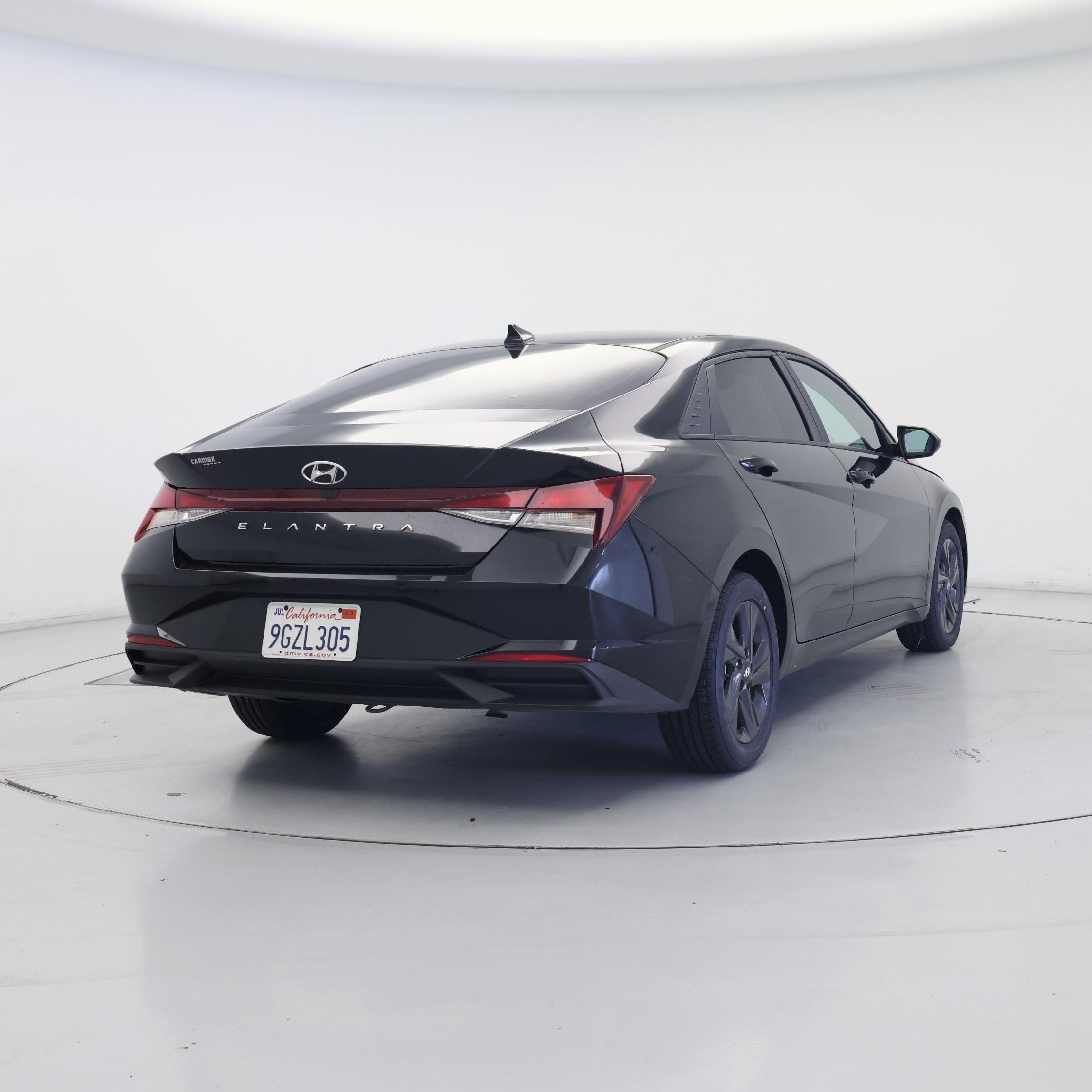 Thumbnail: 2023 Hyundai Elantra - 8